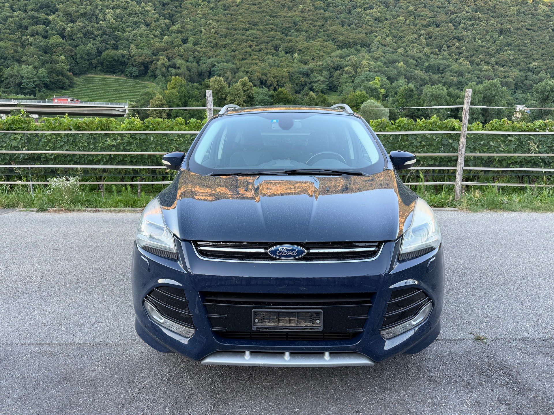 FORD Kuga 2.0 TDCi Titanium 4WD PowerShift-image-2