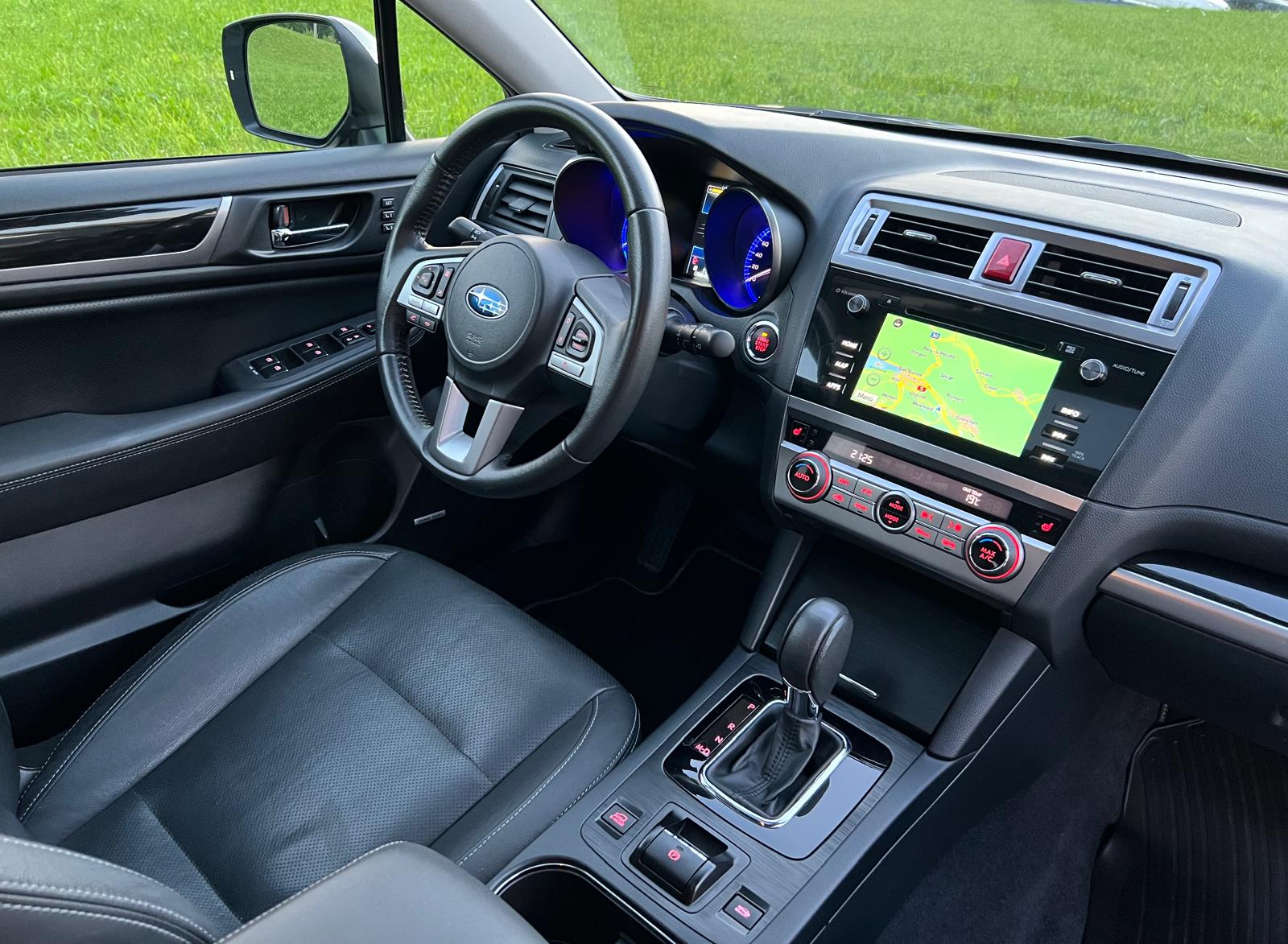 SUBARU Outback 2.0D Luxury AWD Lineartronic-image-19