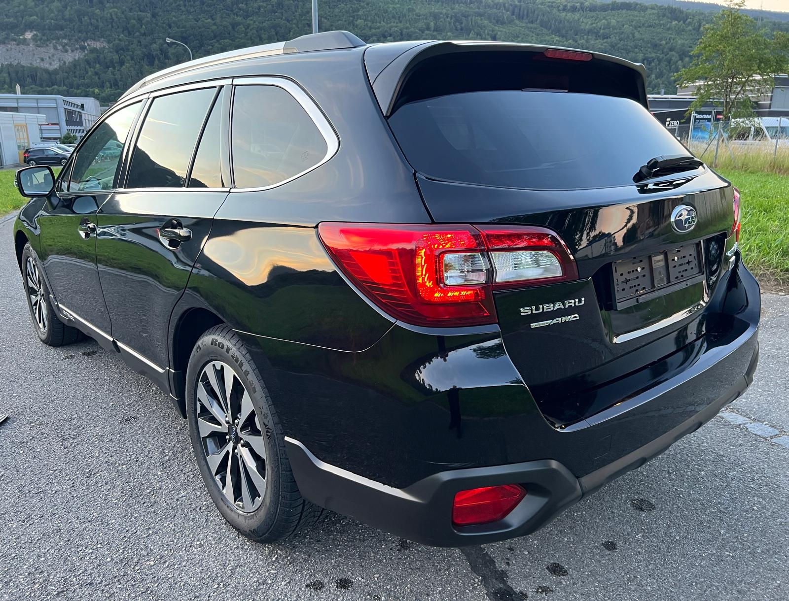 SUBARU Outback 2.0D Luxury AWD Lineartronic-image-3