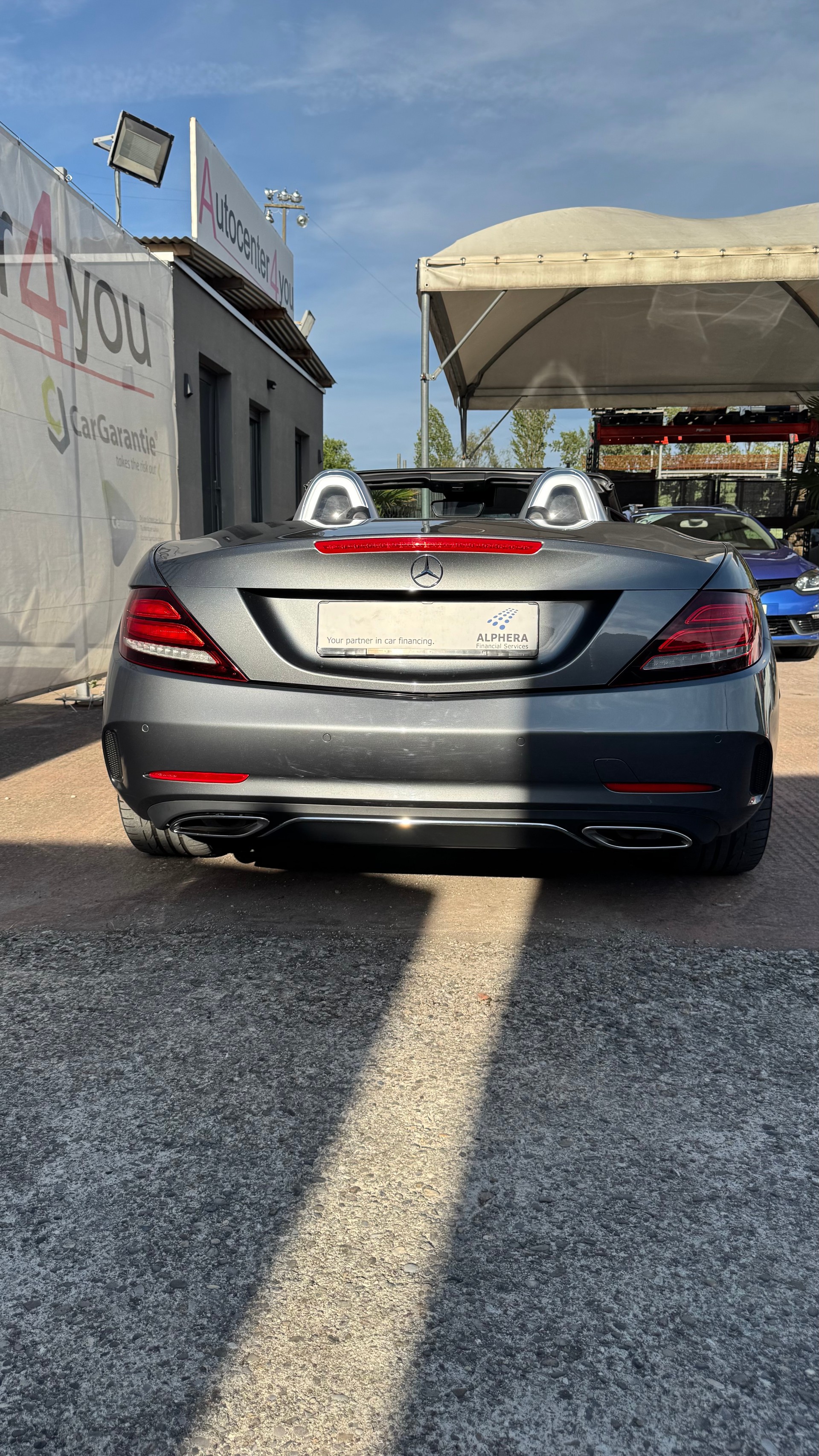MERCEDES-BENZ AMG-Line SLC 200 9G-Tronic-image-9