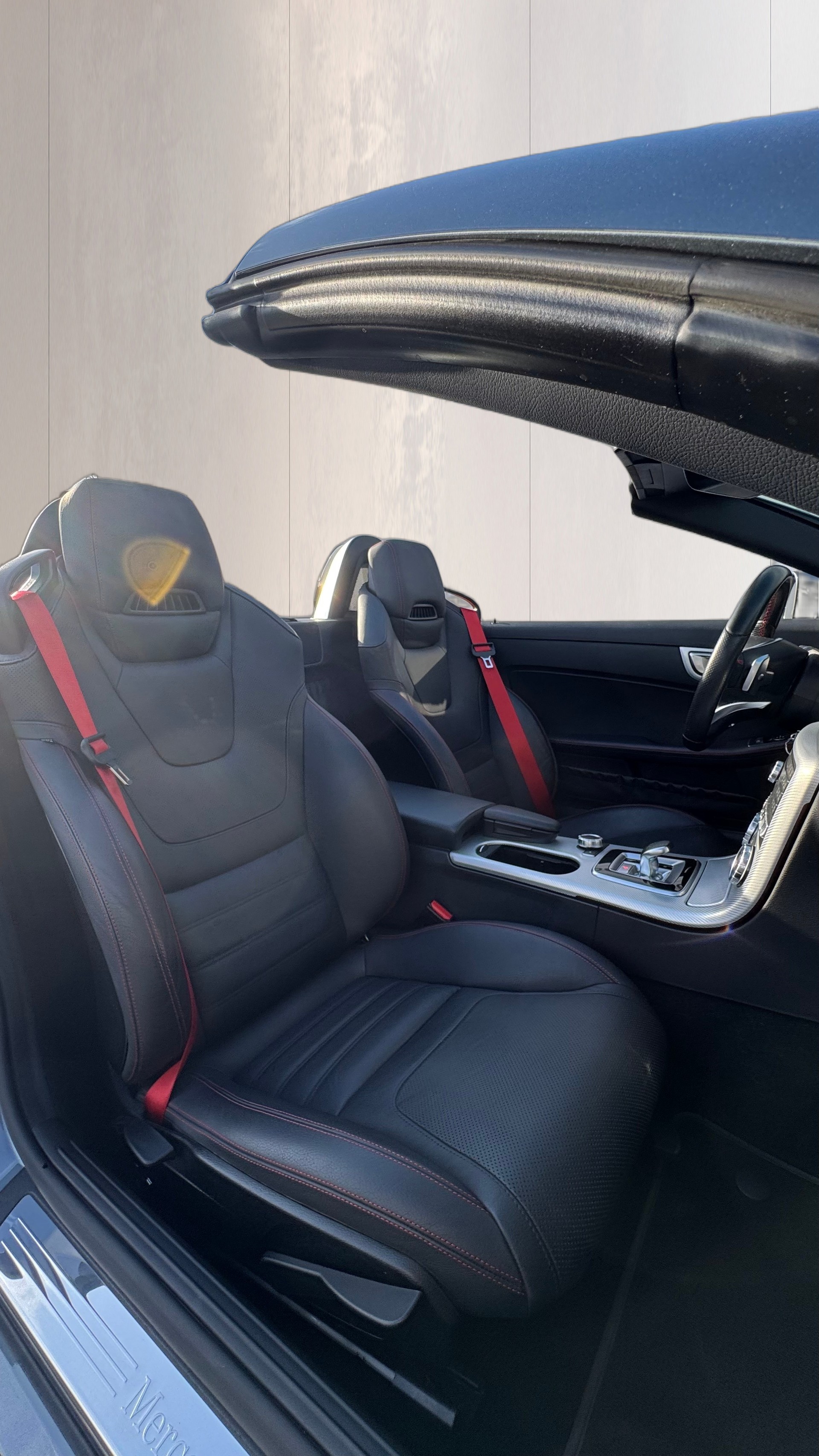MERCEDES-BENZ AMG-Line SLC 200 9G-Tronic-image-18