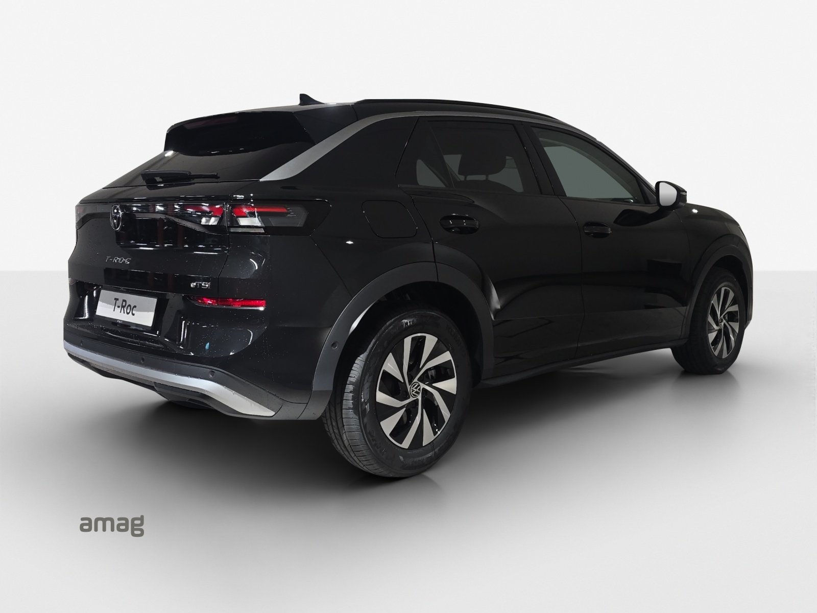 VW T-Roc 1.5 eTSI mHEV Life DSG-image-4