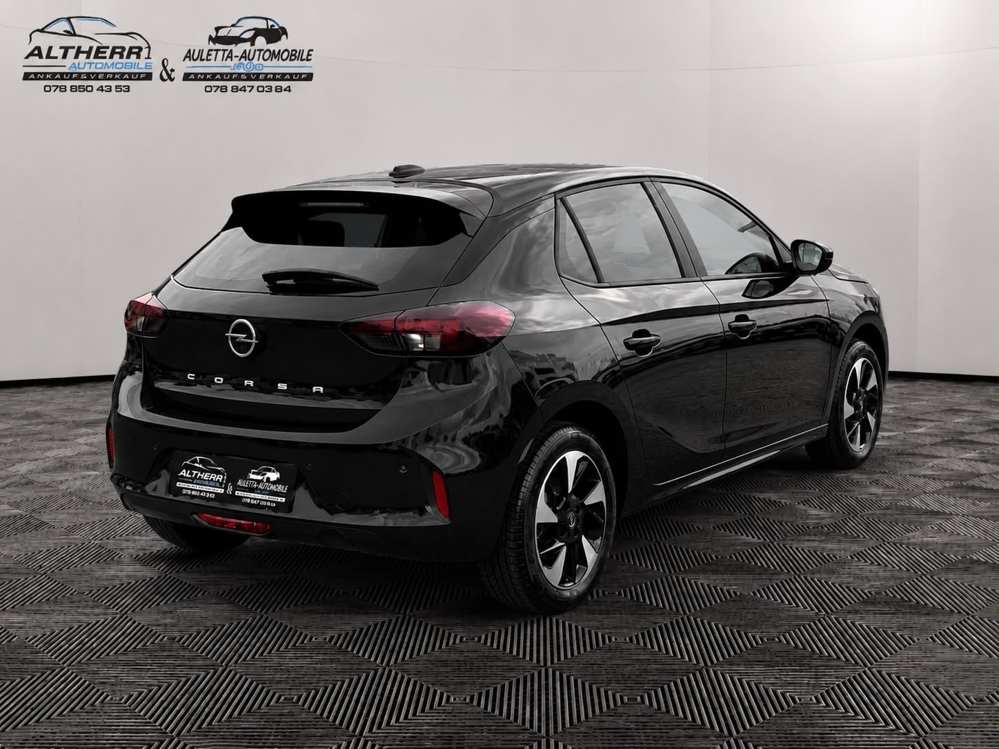 OPEL Corsa e- 50kWh Edition-showroom-element-2