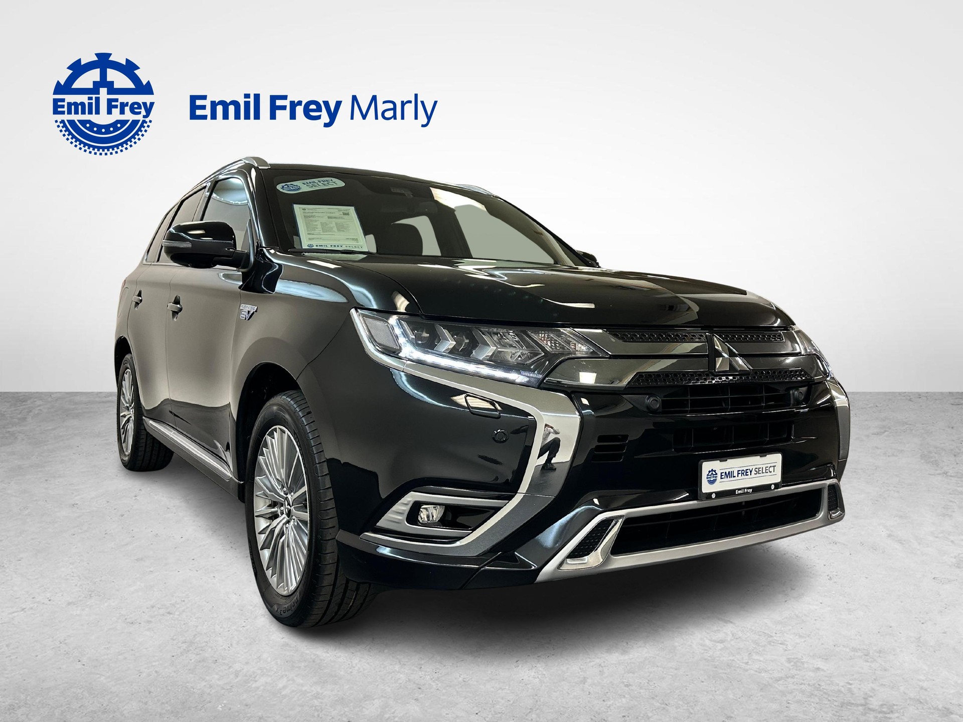 MITSUBISHI Outlander 2.4 PHEV Diamond+-showroom-element-1