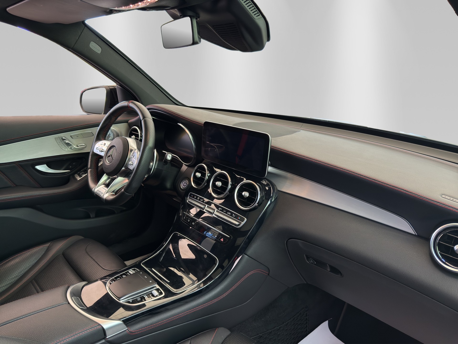 MERCEDES-BENZ GLC 43 AMG 4Matic 9G-Tronic-image-15