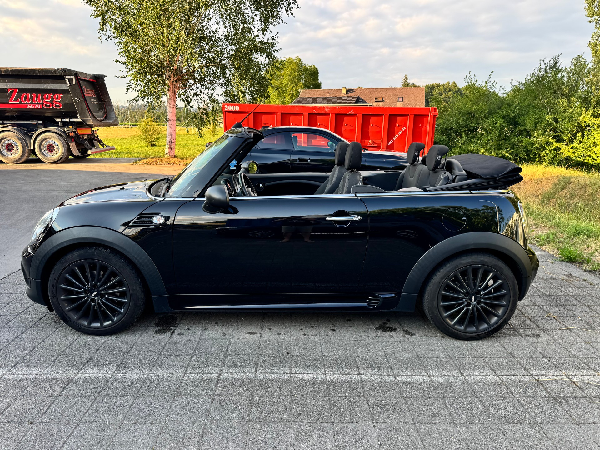 MINI One-image-2
