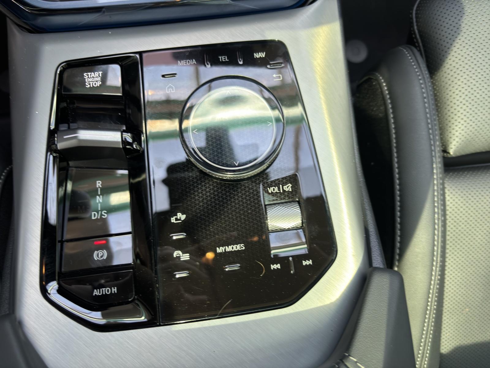 BMW X3 30e xDrive-image-14