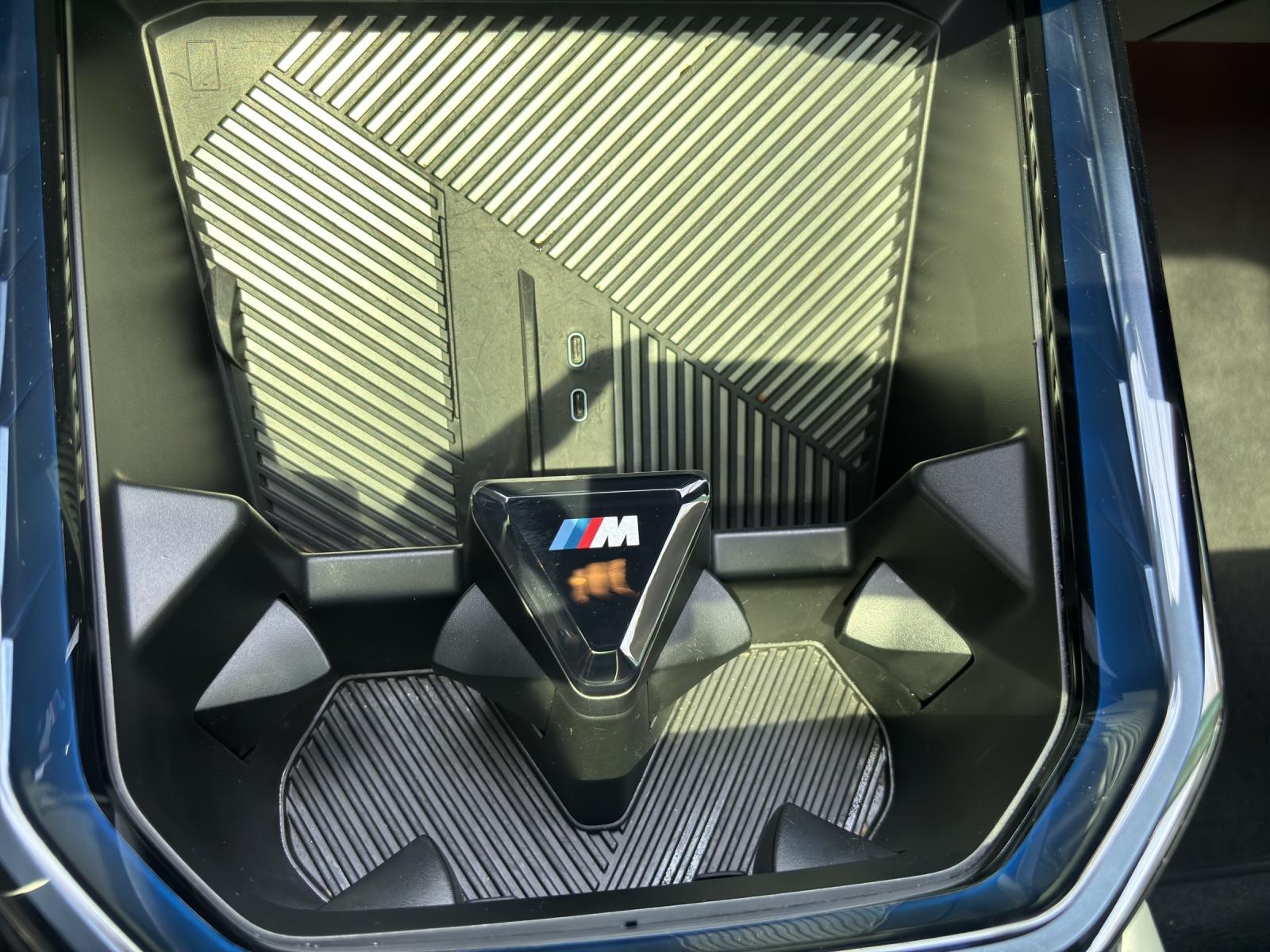 BMW X3 30e xDrive-image-16