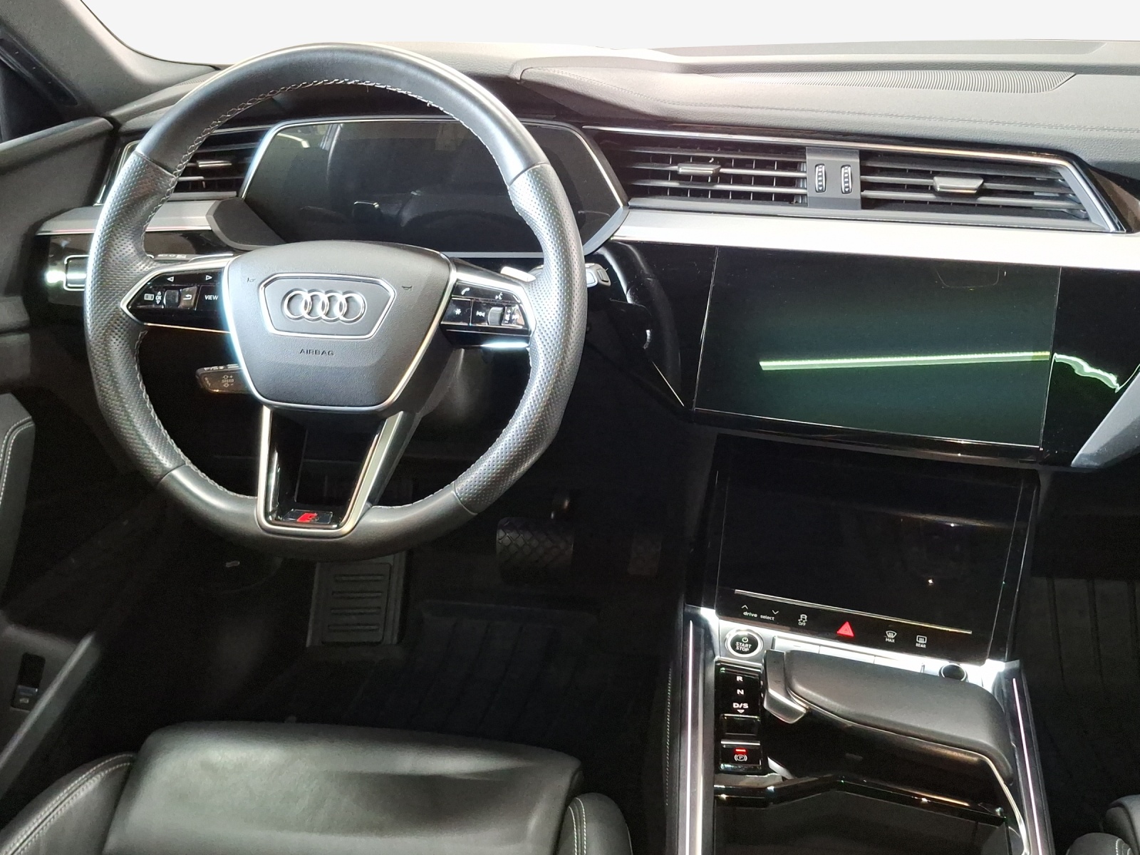 AUDI e-tron 55 S Line Black Edition quattro-image-7