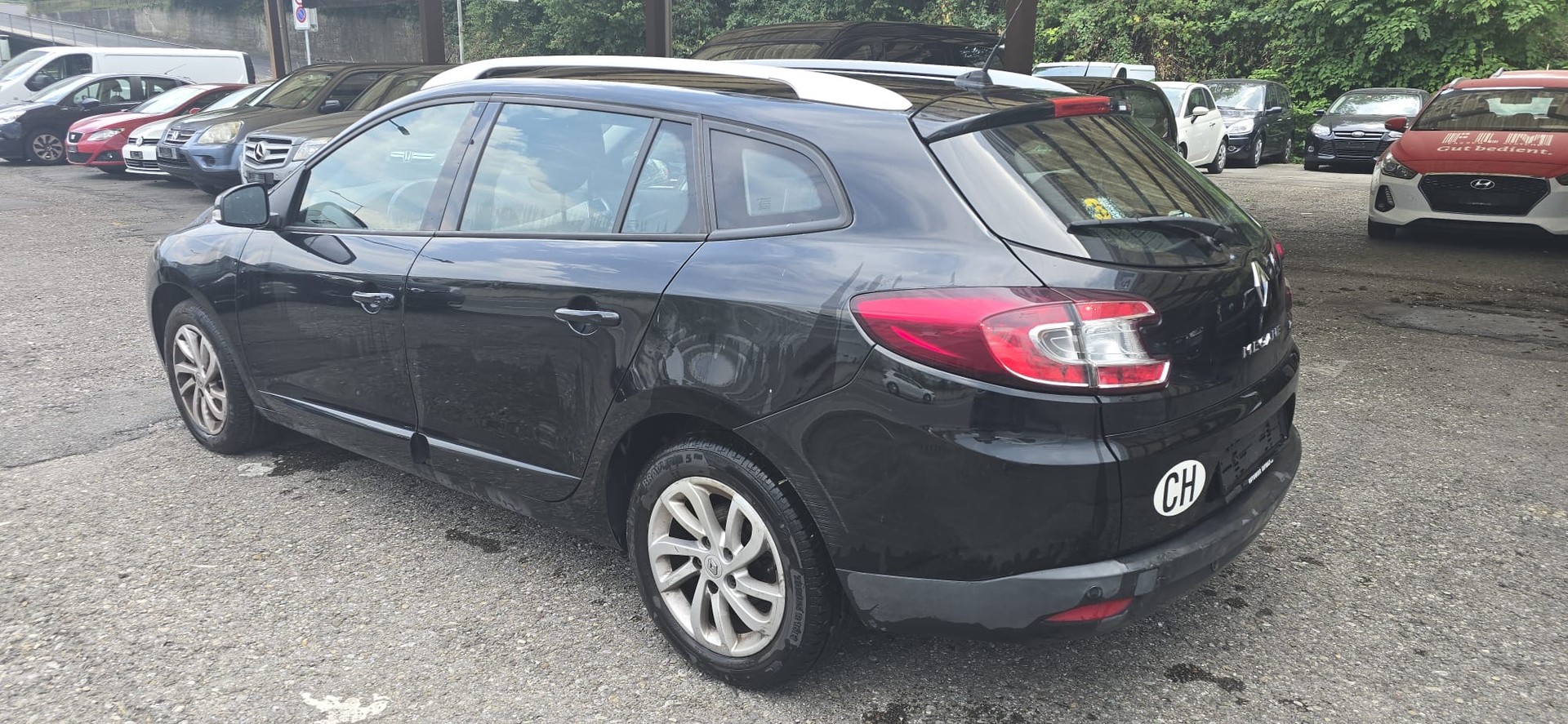 RENAULT Mégane Grandtour 1.2 16V Turbo Dynamique-image-3