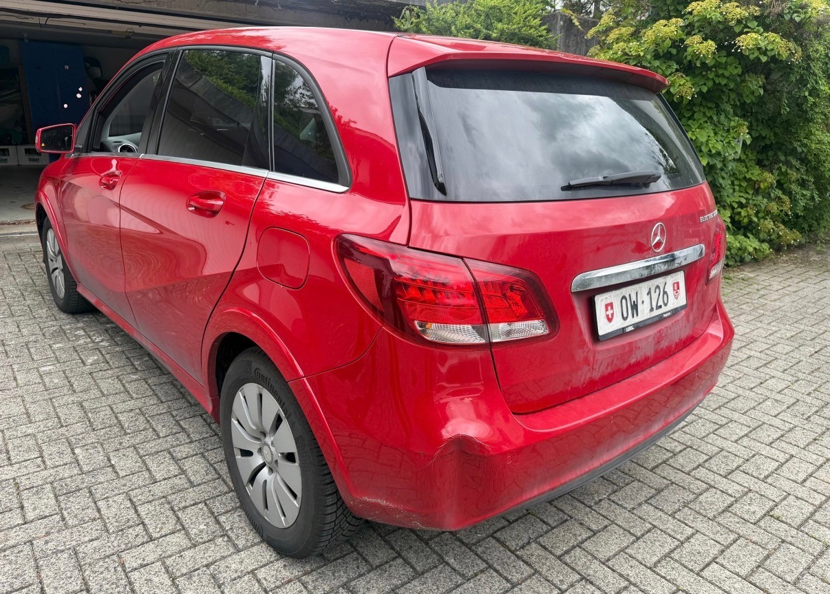 MERCEDES-BENZ B Electric Drive Urban-image-2