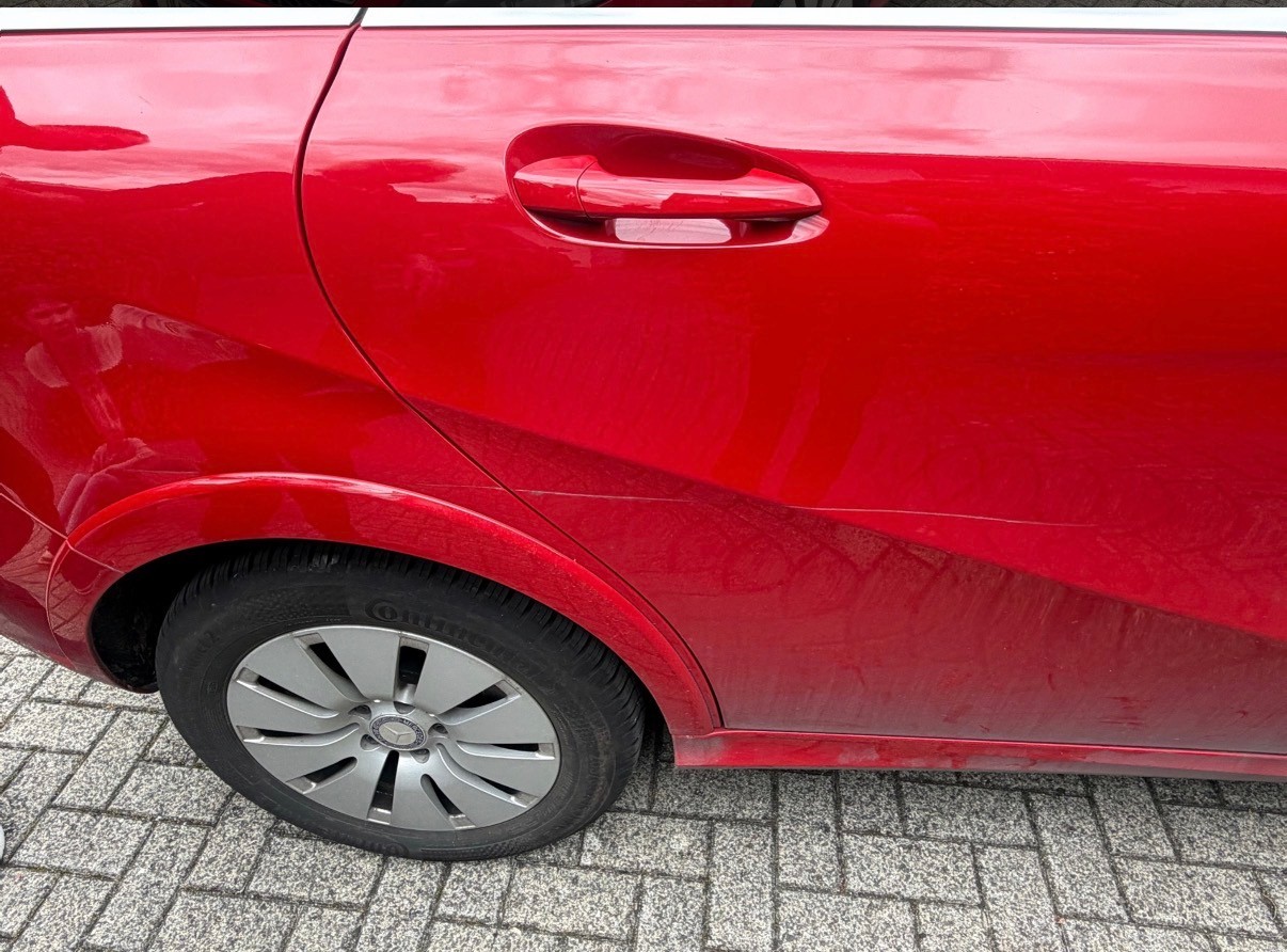 MERCEDES-BENZ B Electric Drive Urban-image-5