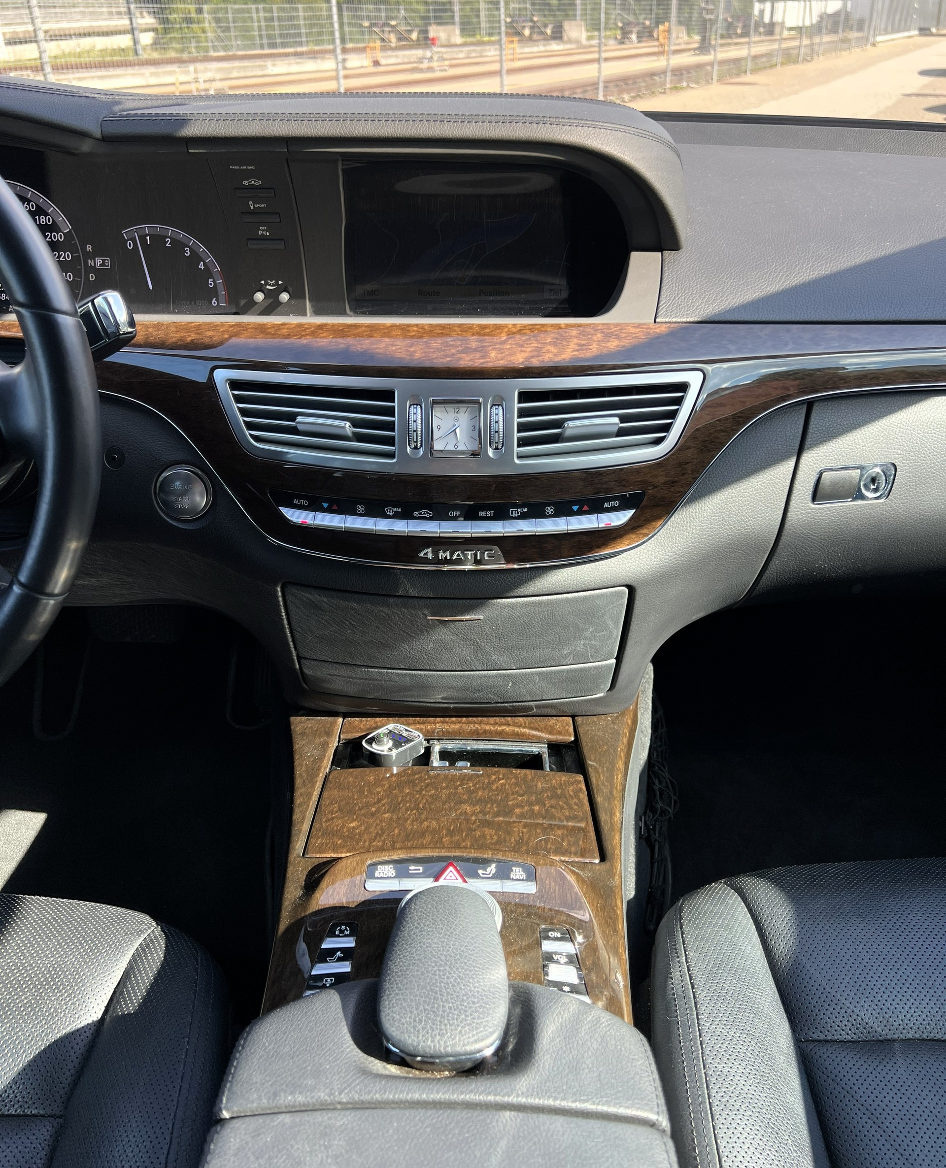 MERCEDES-BENZ S 350 L BlueTEC 4Matic 7G-Tronic-image-21