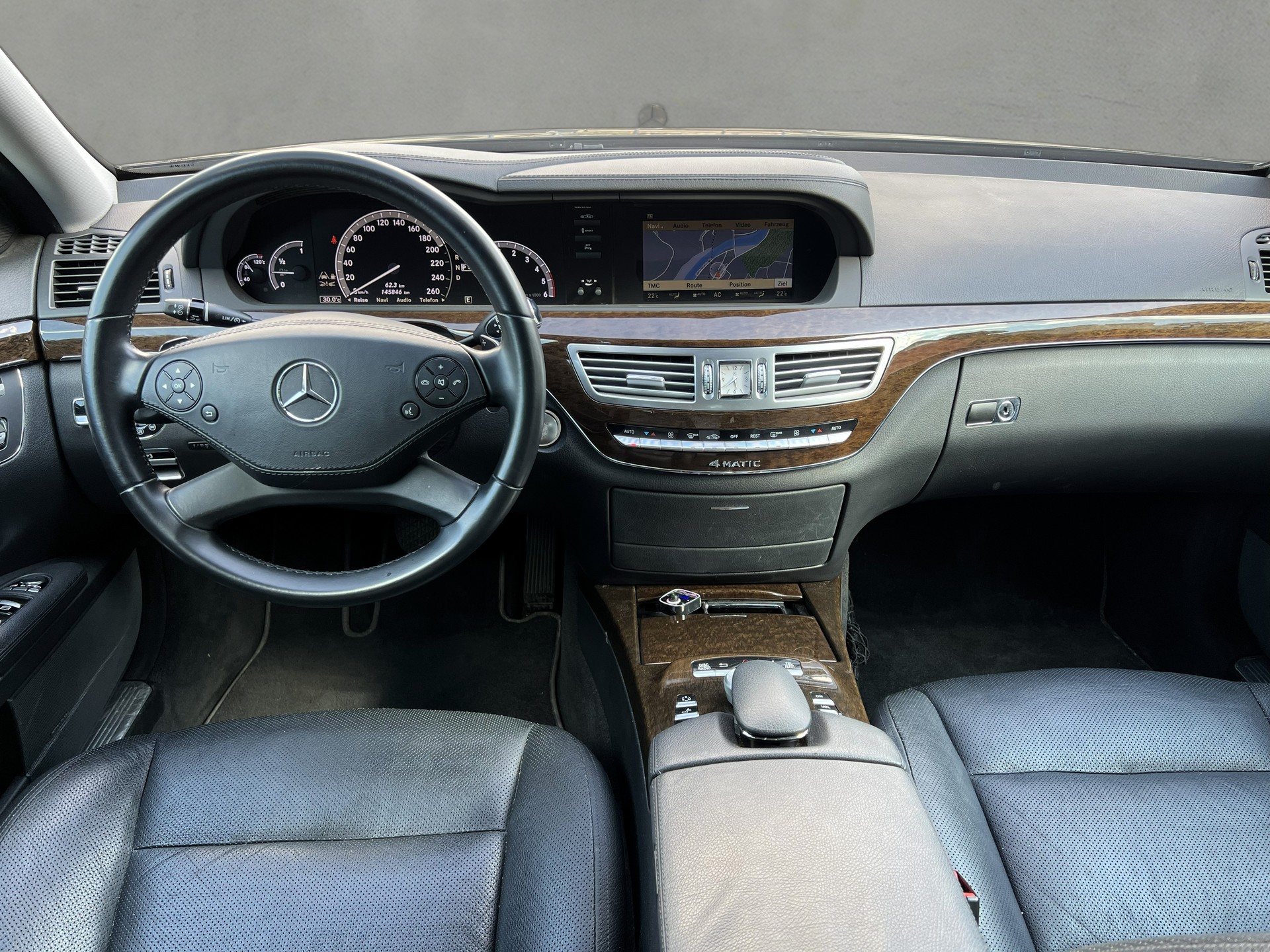 MERCEDES-BENZ S 350 L BlueTEC 4Matic 7G-Tronic-image-24