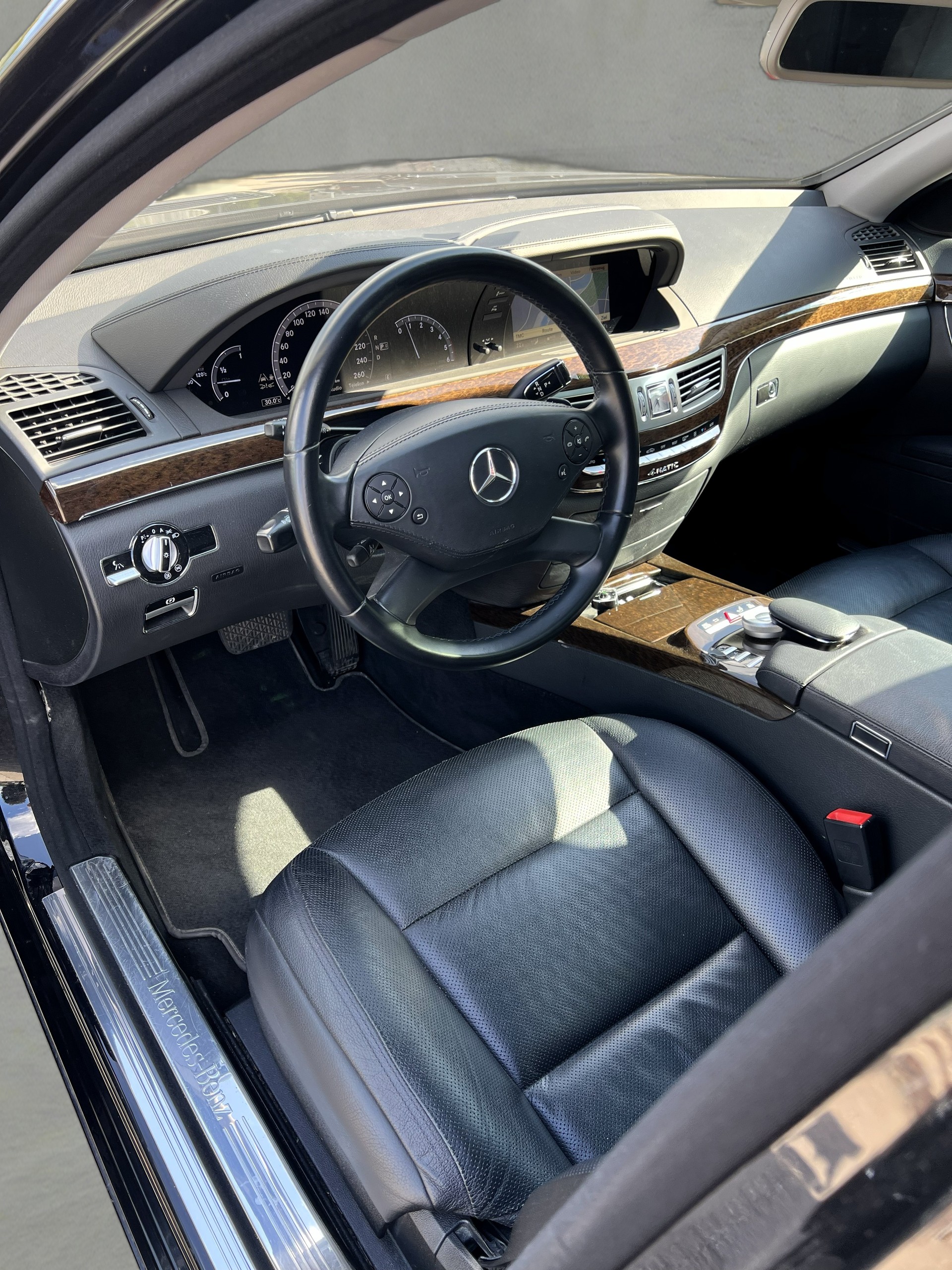 MERCEDES-BENZ S 350 L BlueTEC 4Matic 7G-Tronic-image-17