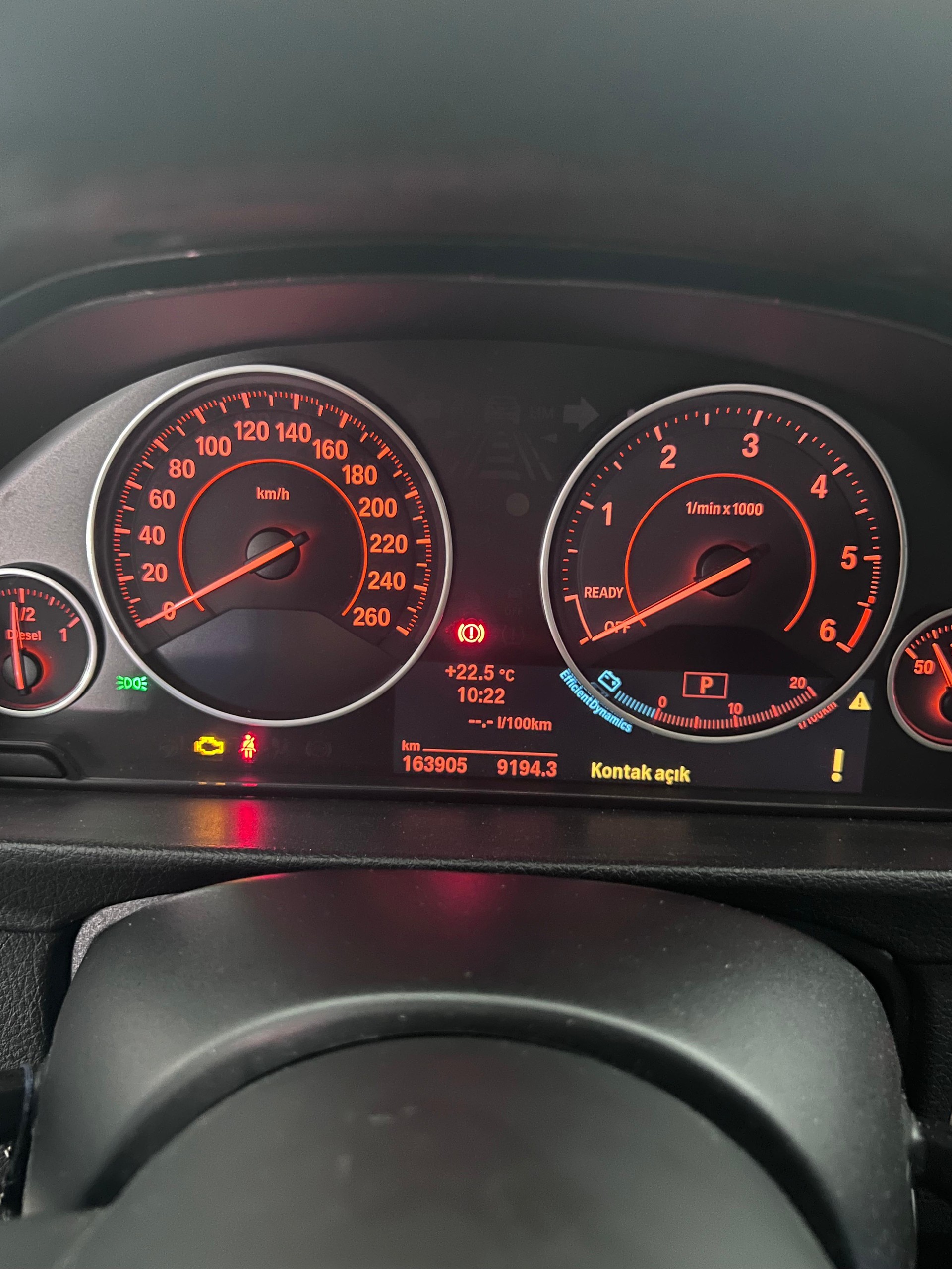 BMW 330d-image-1