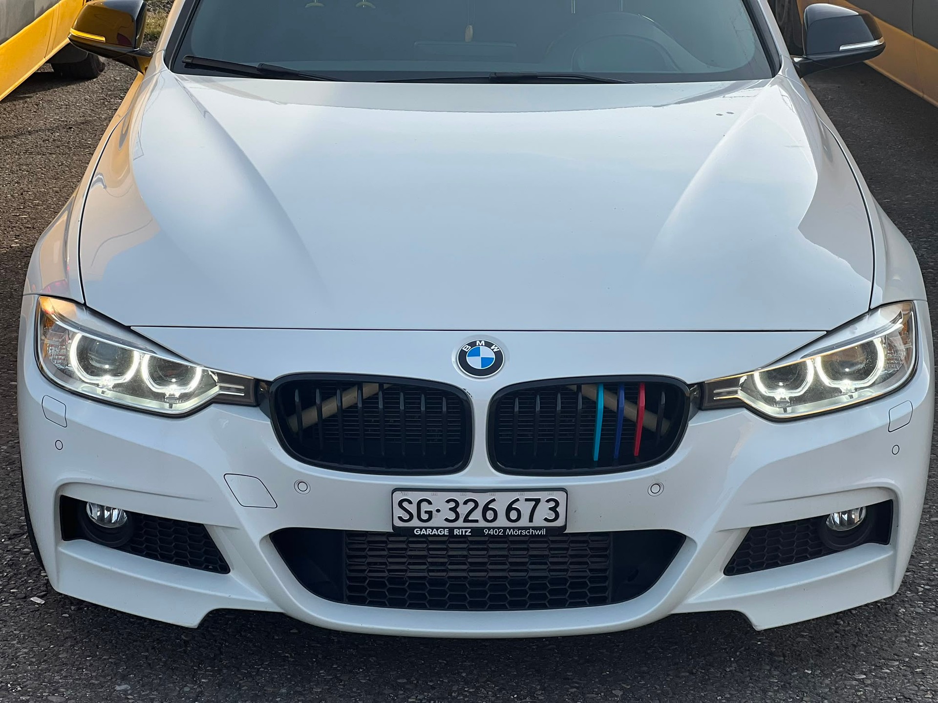 BMW 330d-image-7