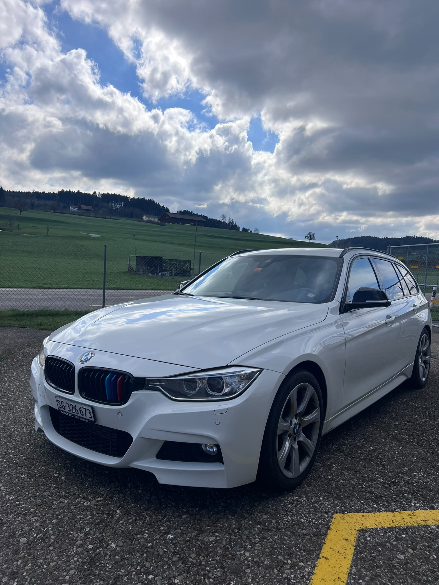 BMW 330d-image-6
