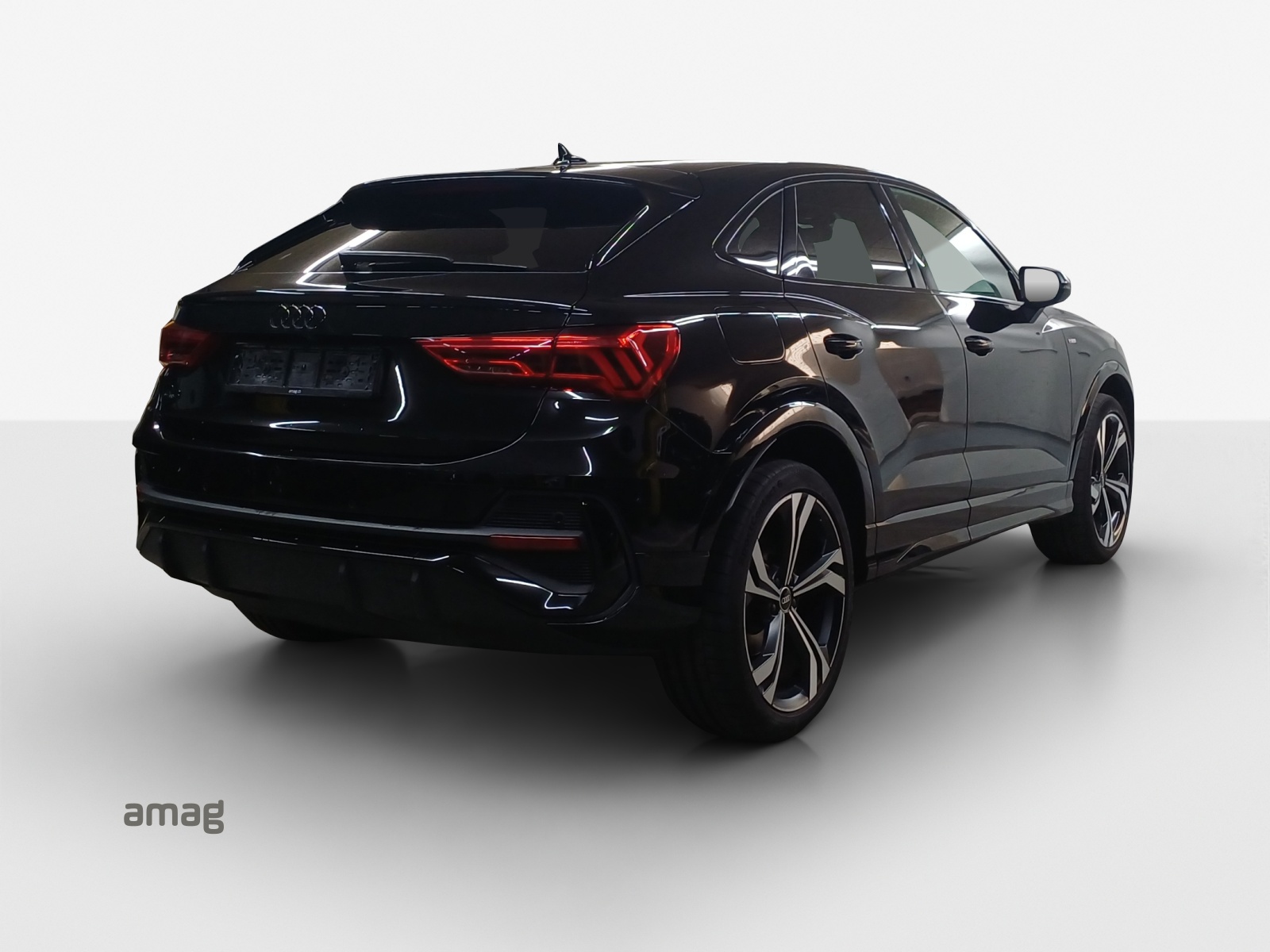AUDI Q3 Sportback 35 TFSI S line S-tronic-image-5