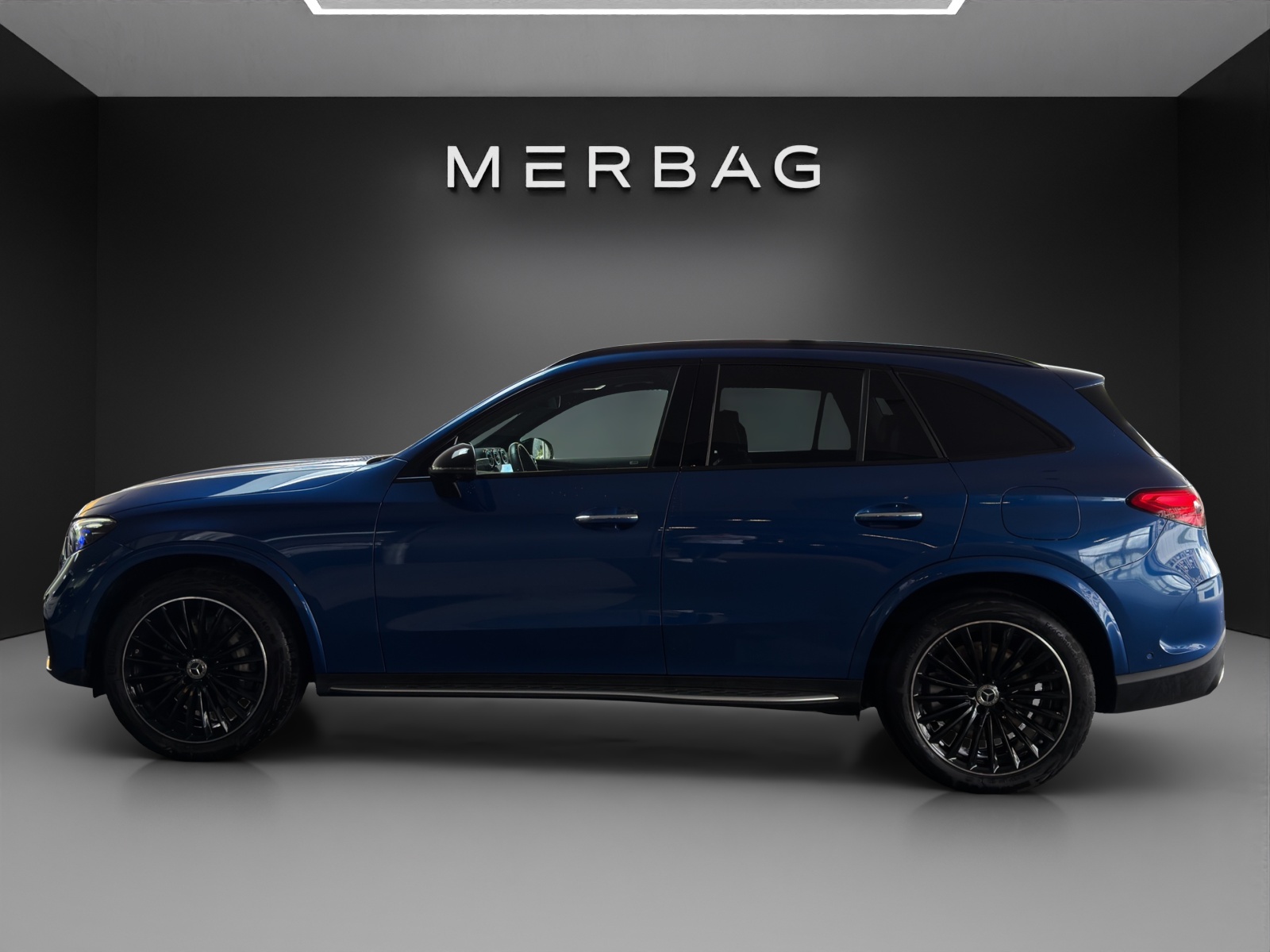 MERCEDES-BENZ GLC 400 e 4Matic 9G-Tronic-image-4