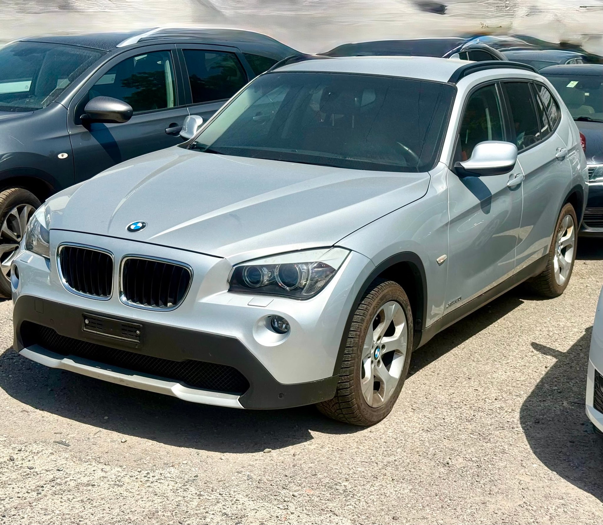 BMW X1 xDrive 20i-image-0