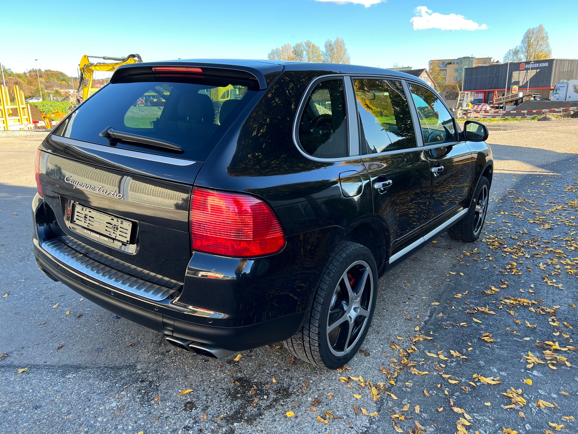 PORSCHE Cayenne Turbo-image-3