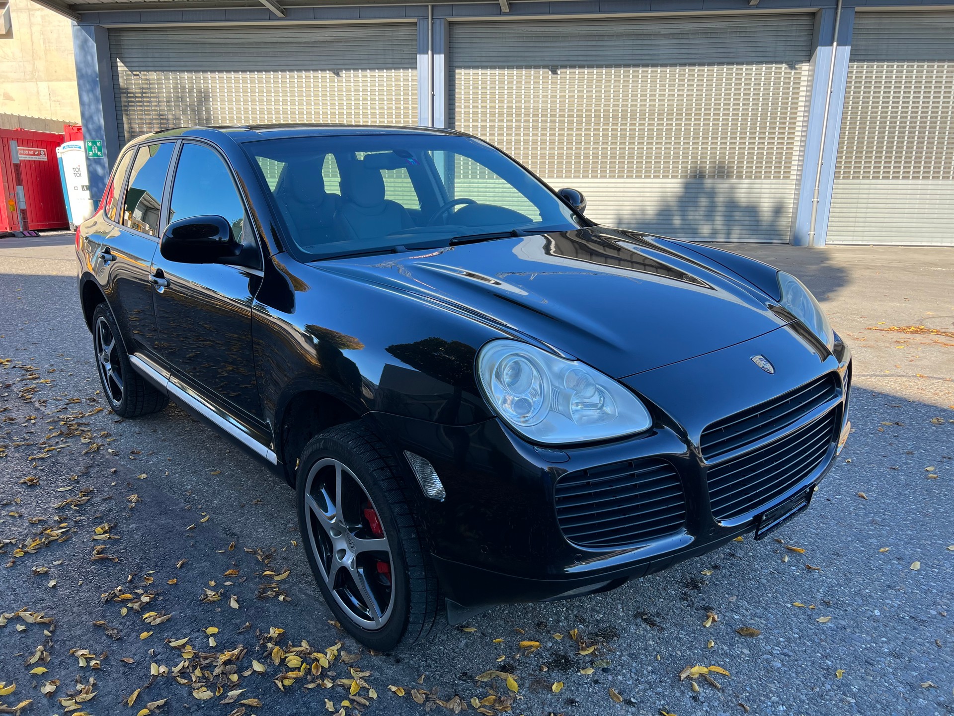PORSCHE Cayenne Turbo-image-0