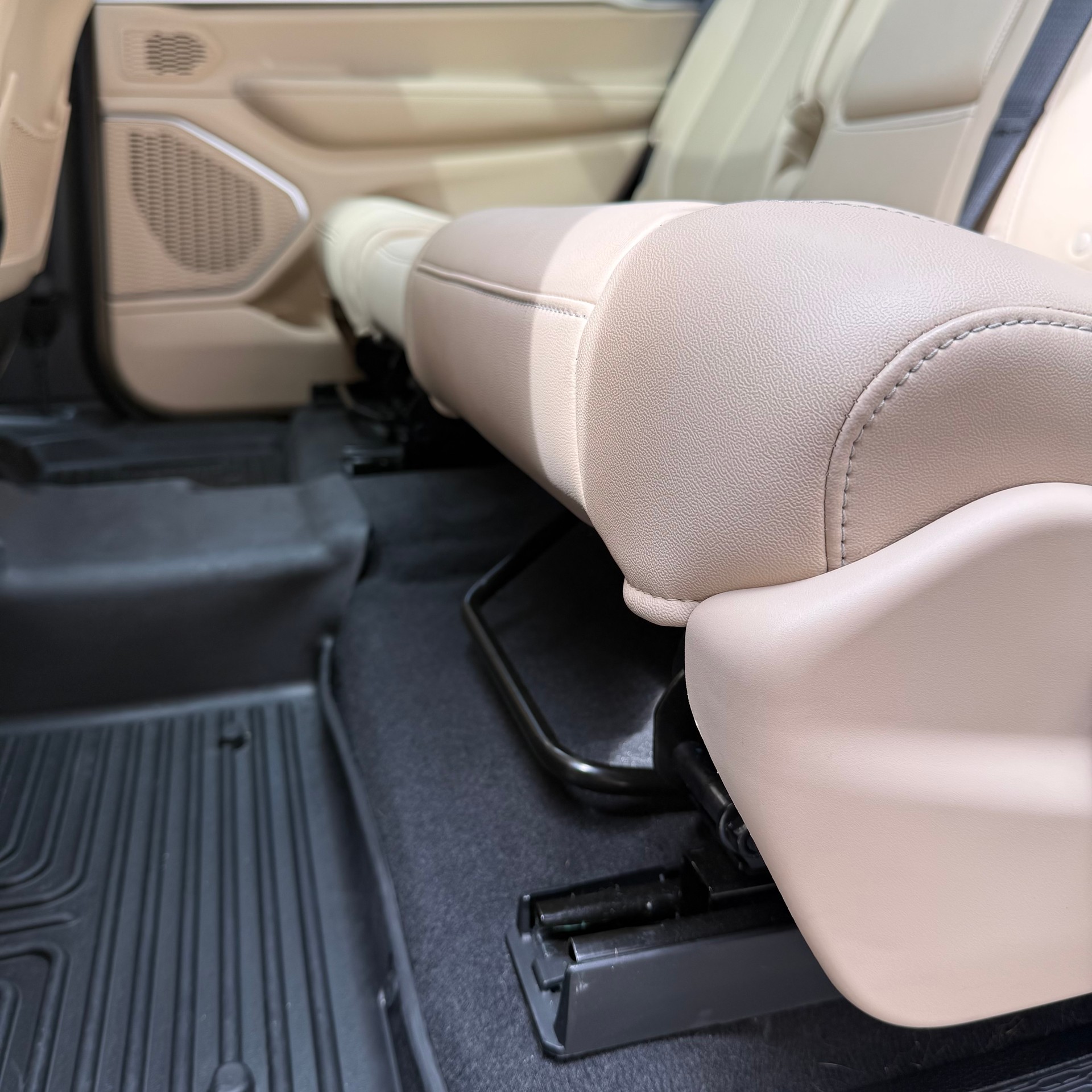 JEEP Grand Cherokee 3.6 V6 L 4x4 7-Plätzer-image-18