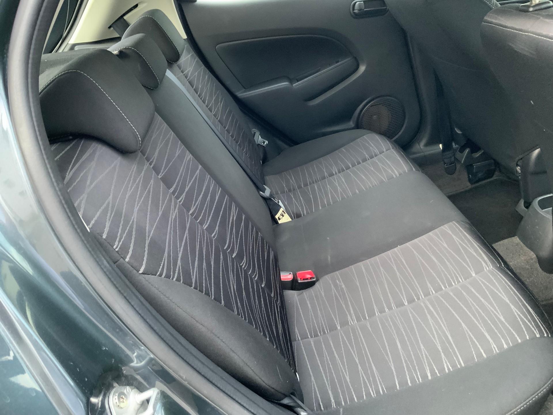 MAZDA 2 1.3i 16V Exclusive-image-11