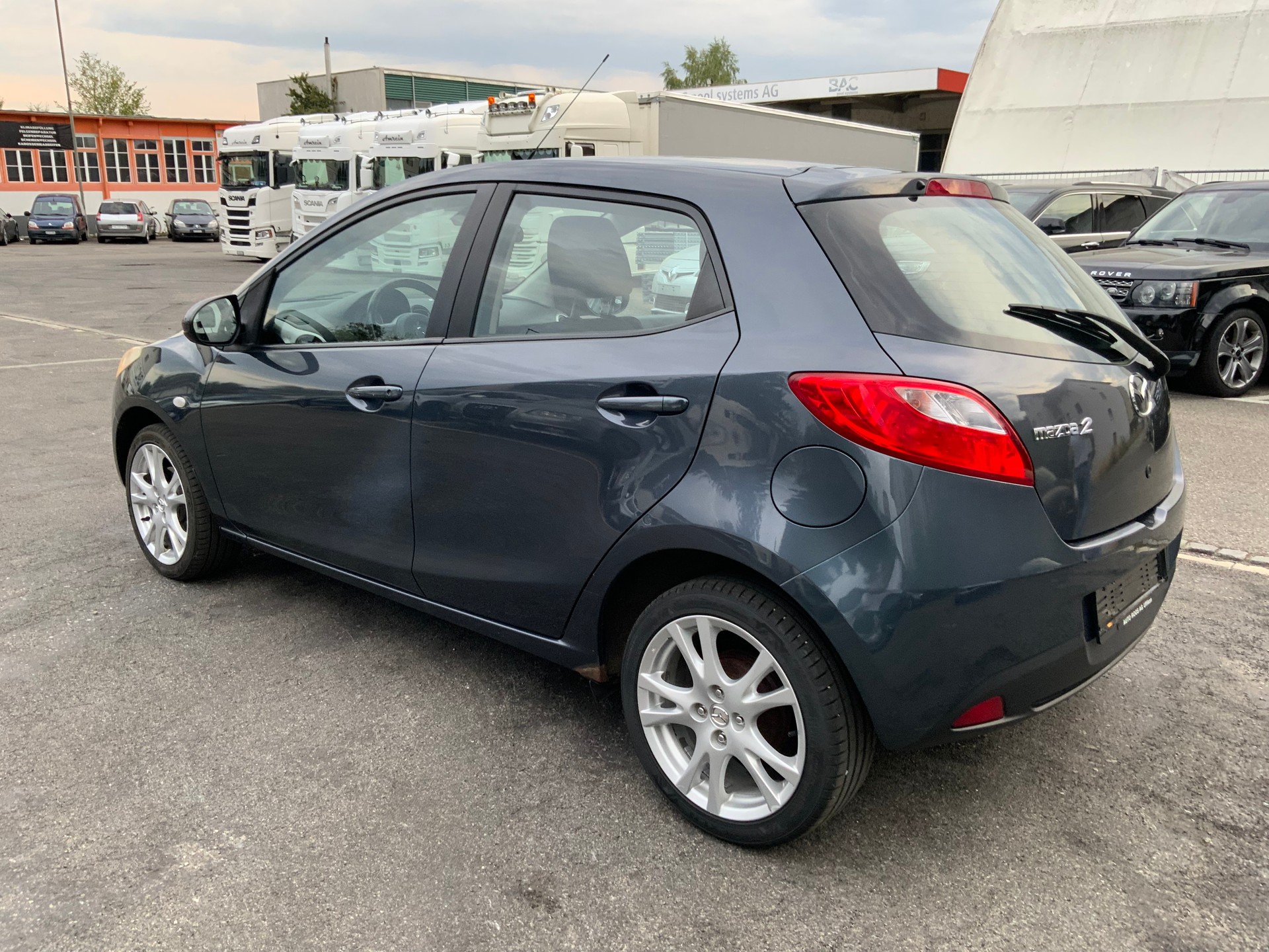 MAZDA 2 1.3i 16V Exclusive-image-4