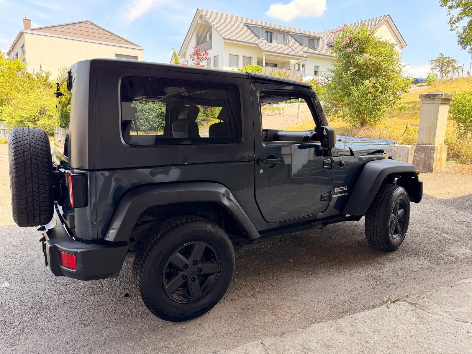 JEEP Wrangler 3.8 Sport-image-5