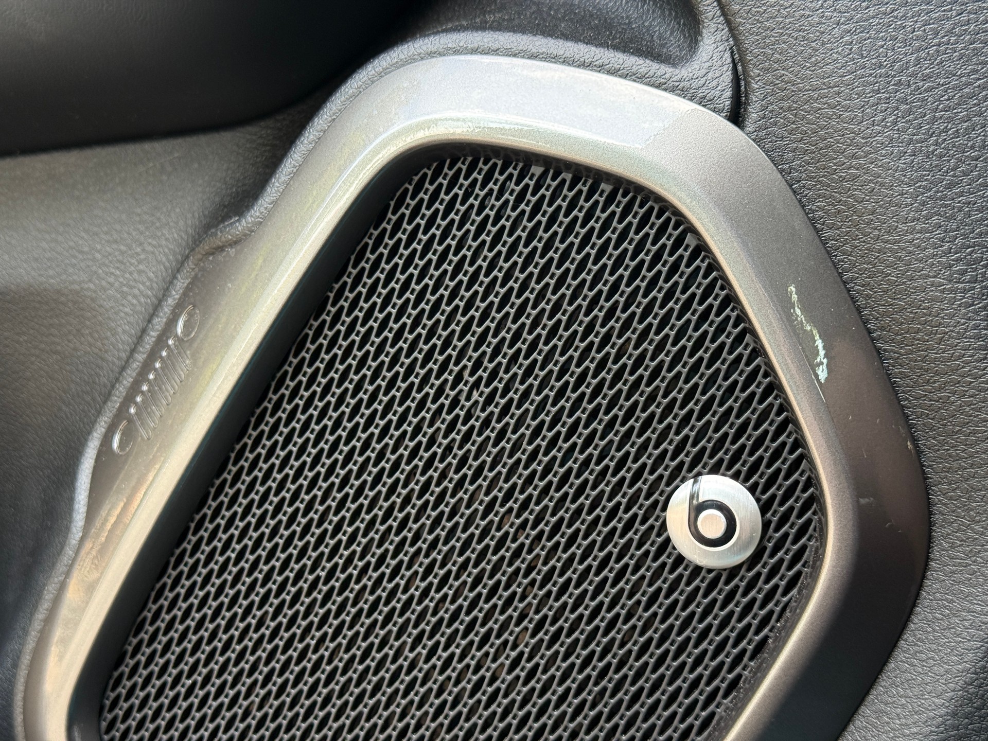 JEEP Renegade 1.3 GSE Turbo Limited-image-17