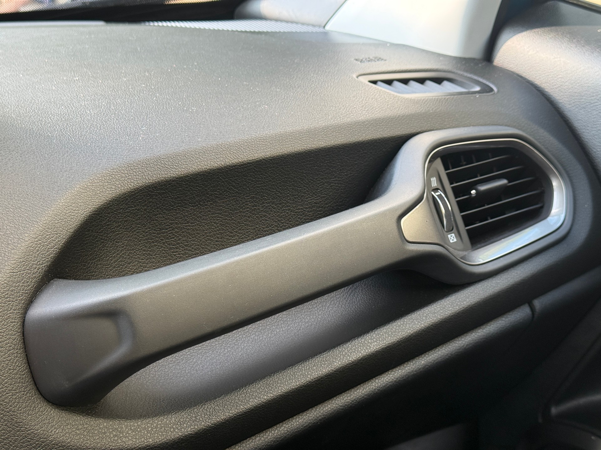 JEEP Renegade 1.3 GSE Turbo Limited-image-21