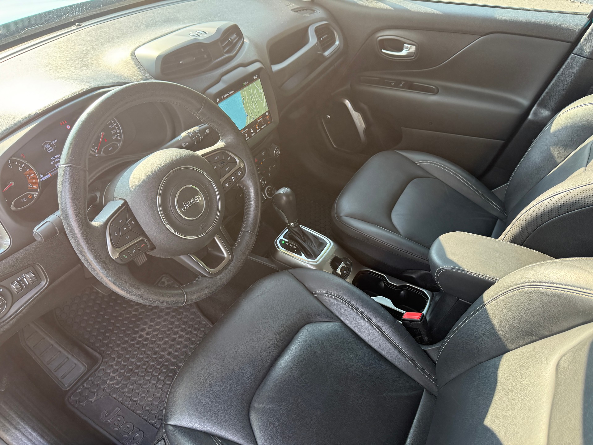 JEEP Renegade 1.3 GSE Turbo Limited-image-25