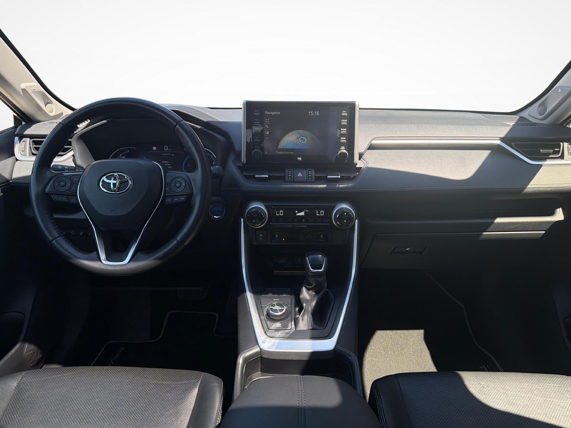 TOYOTA RAV4 2.5 HEV Premium-image-8