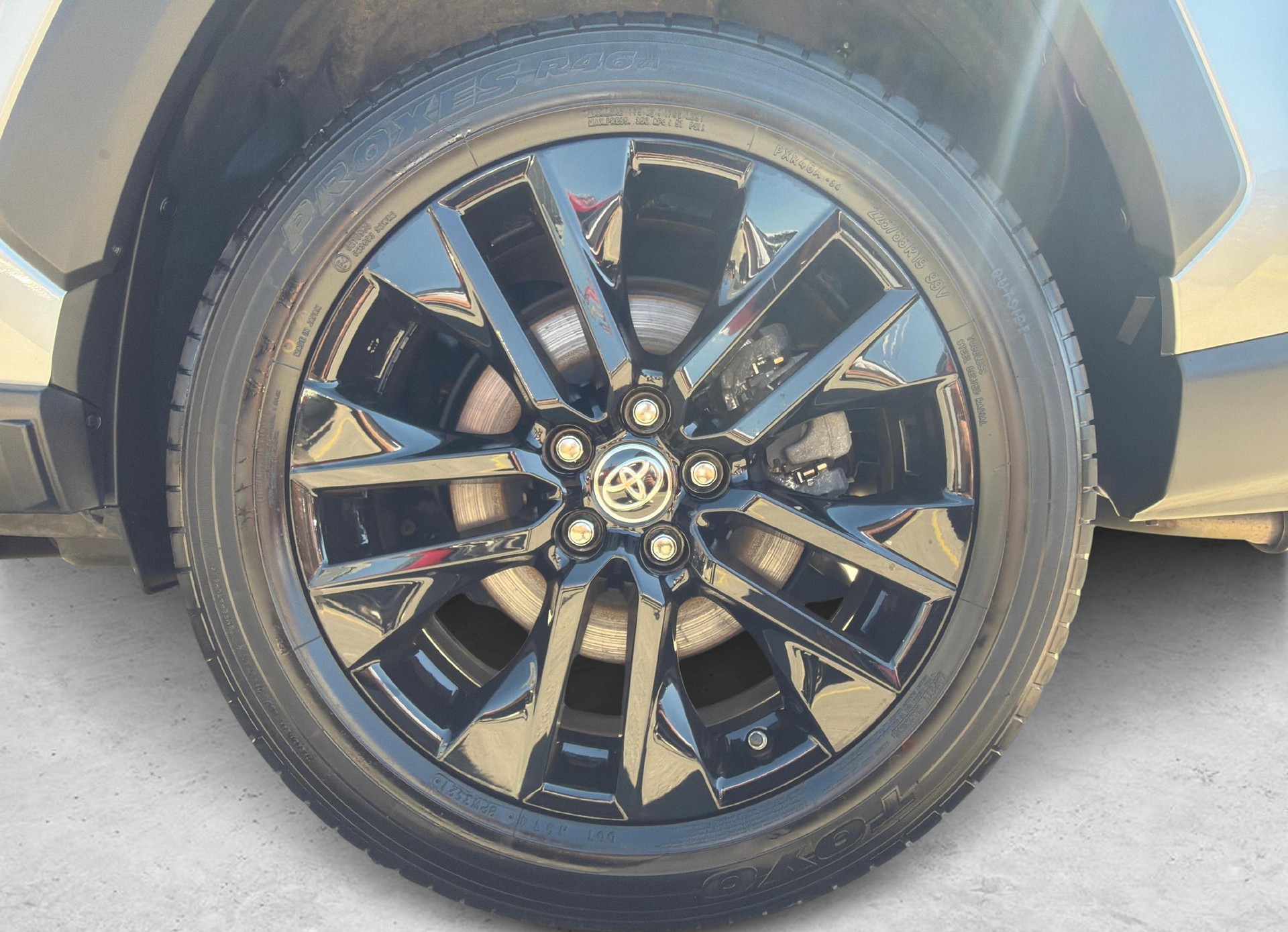 TOYOTA RAV4 2.5 HEV Premium-image-12