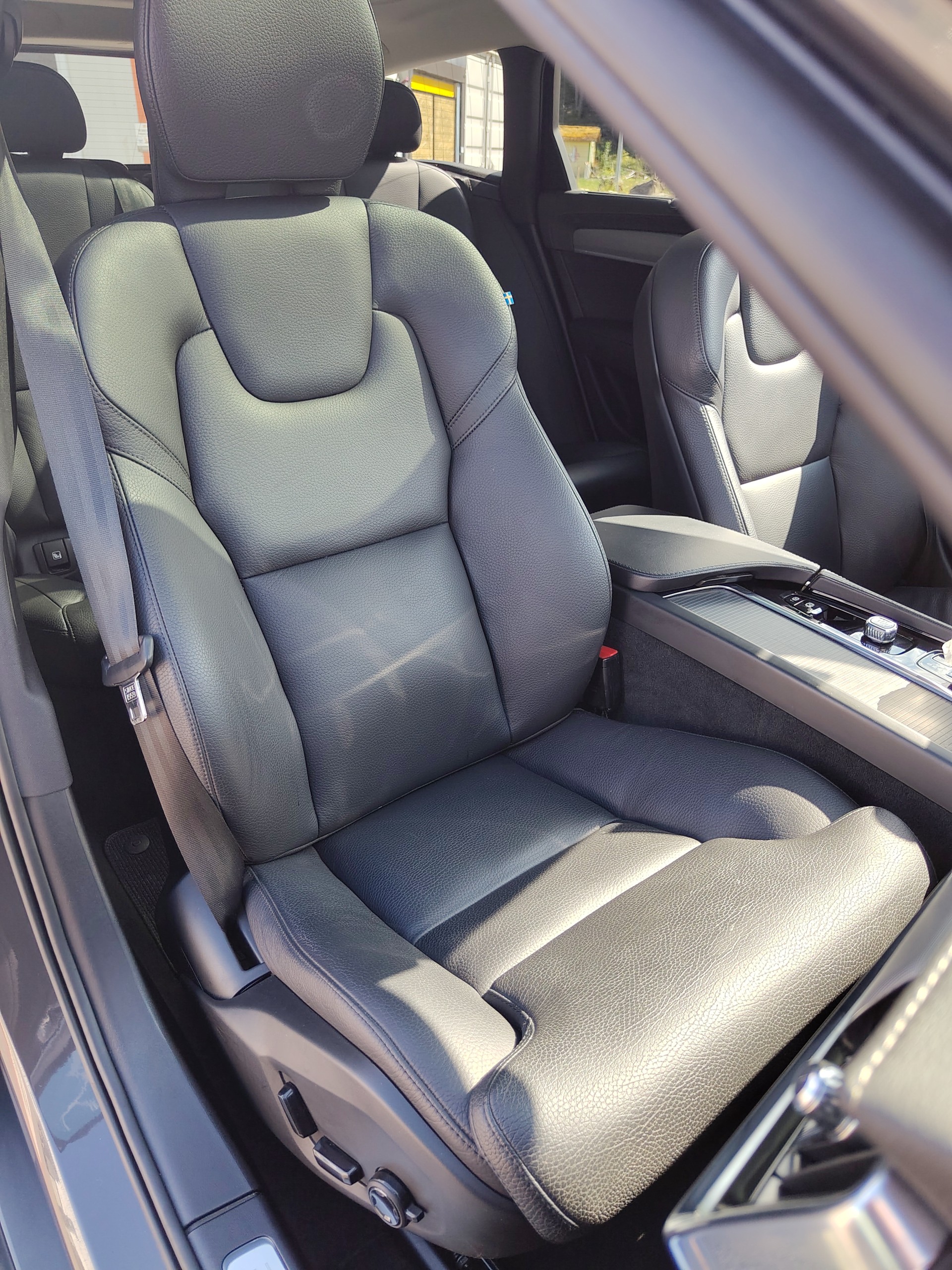 VOLVO V90 Cross Country B5 Benzin MHD Plus AWD Geartronic-image-7