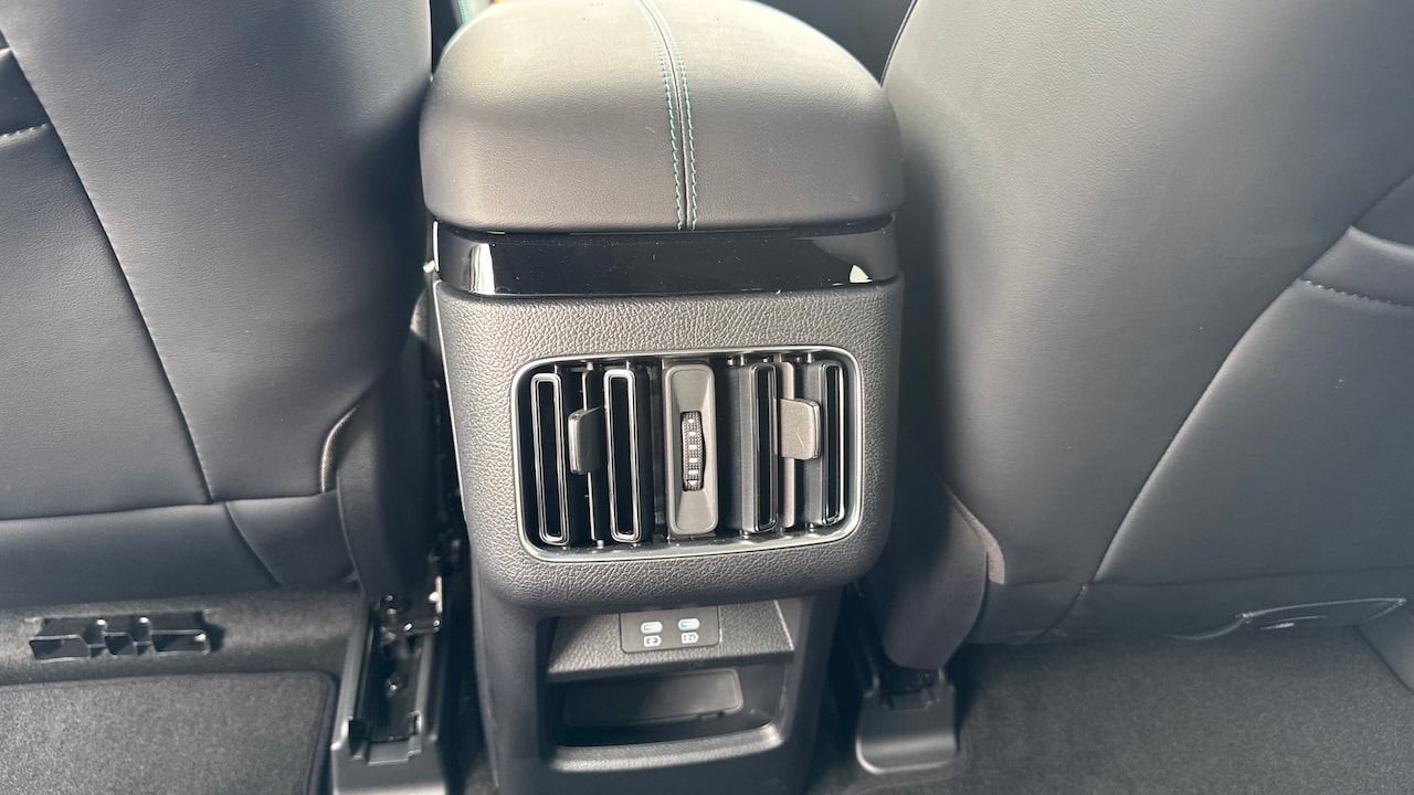 BYD Seal U DM-i Design AWD-image-29
