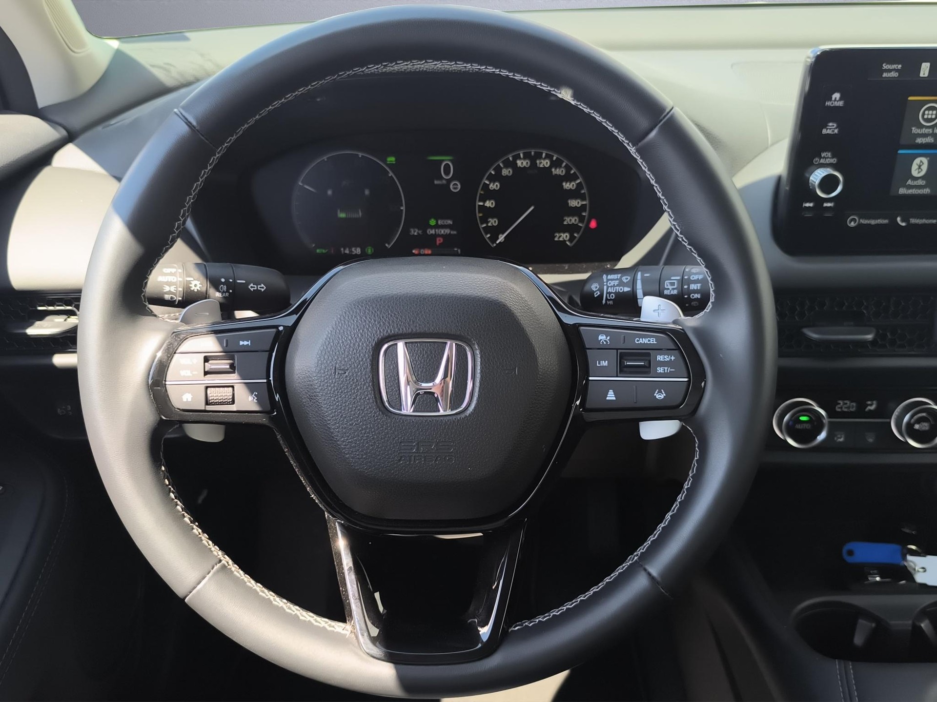 HONDA ZR-V 2.0 i-MMD Elegance-image-12