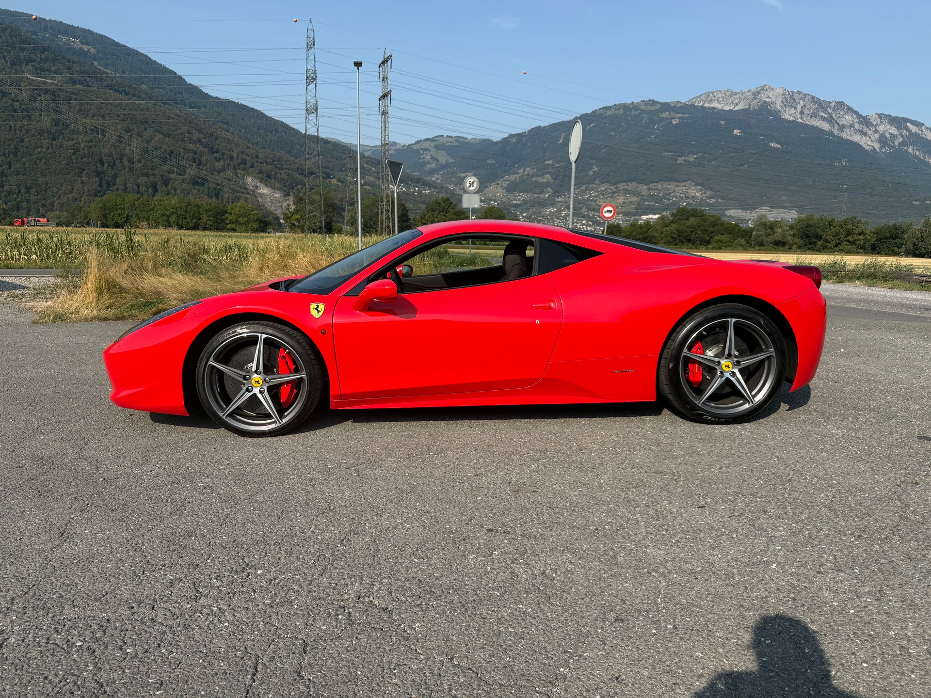 FERRARI 458 Italia 4.5 V8-image-1