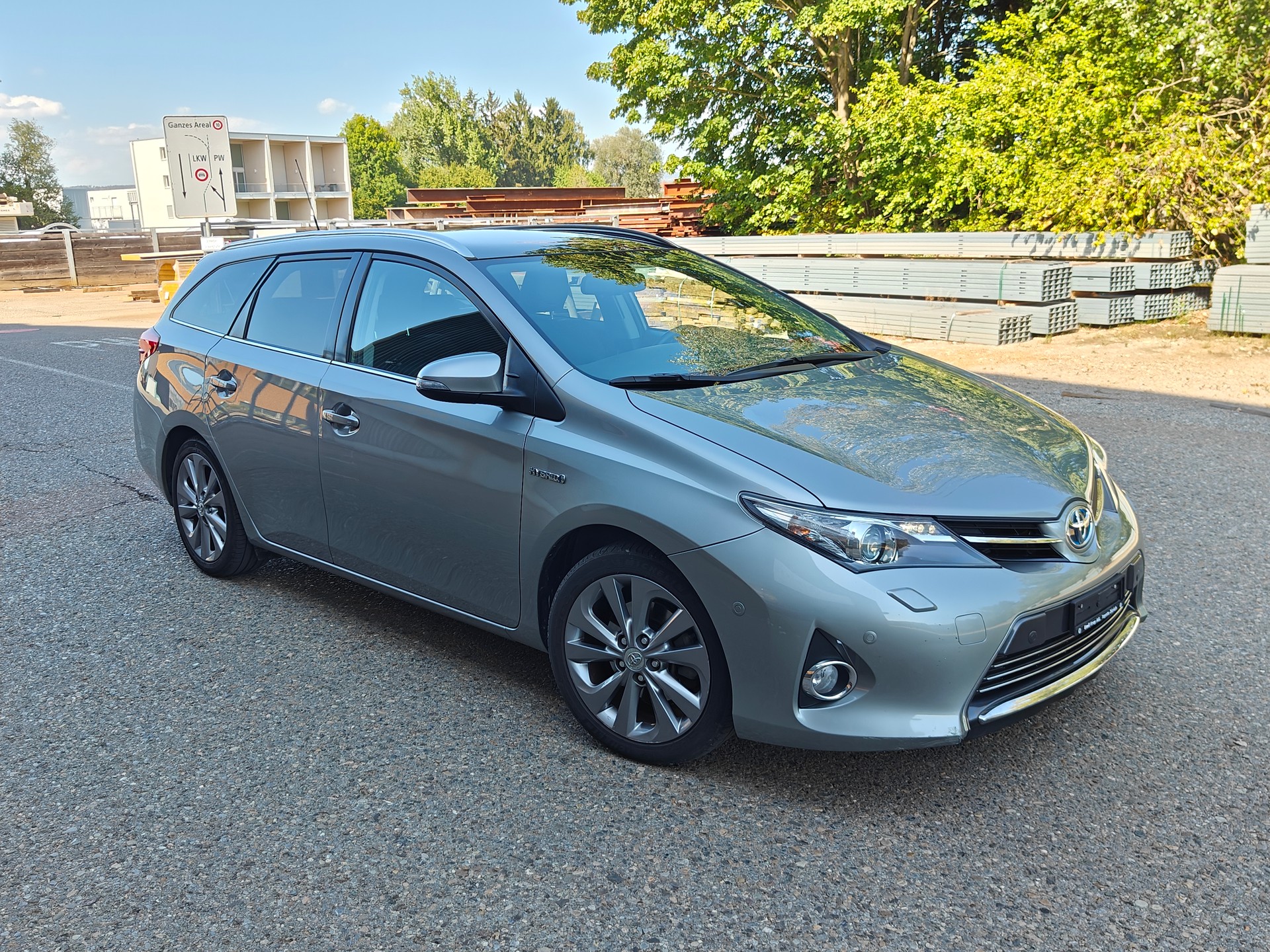 TOYOTA 1.8 HSD Sol-image-2