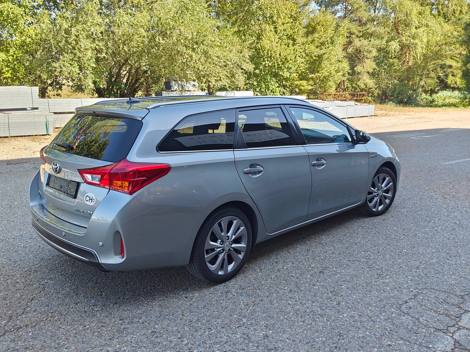 TOYOTA 1.8 HSD Sol-image-1