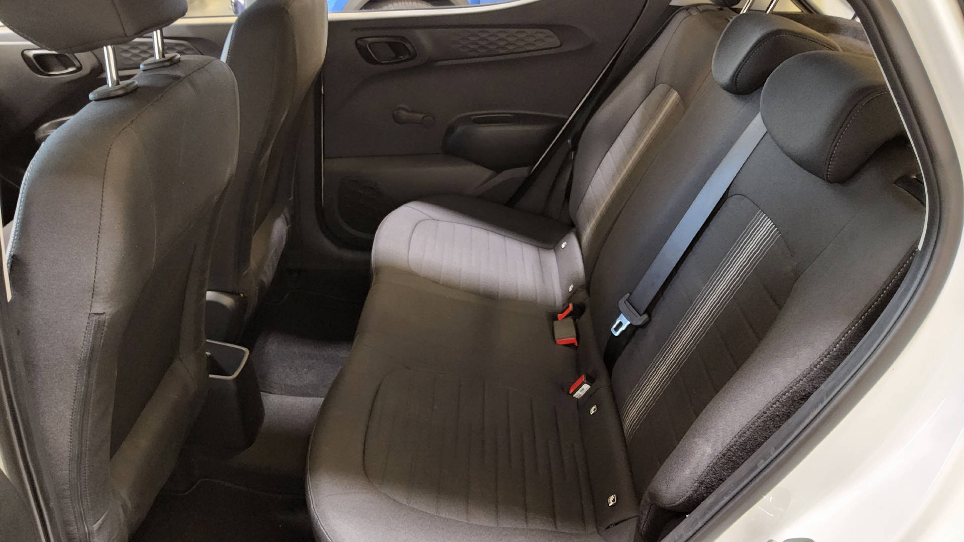 HYUNDAI i10 1.0 Pica-image-8