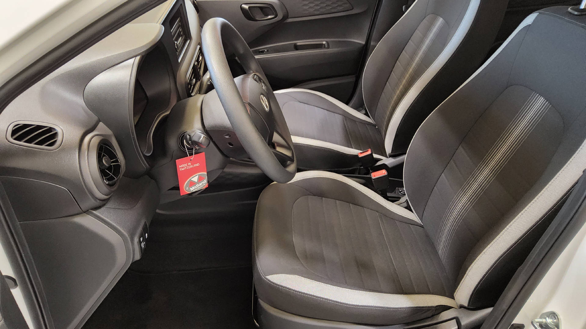 HYUNDAI i10 1.0 Pica-image-9