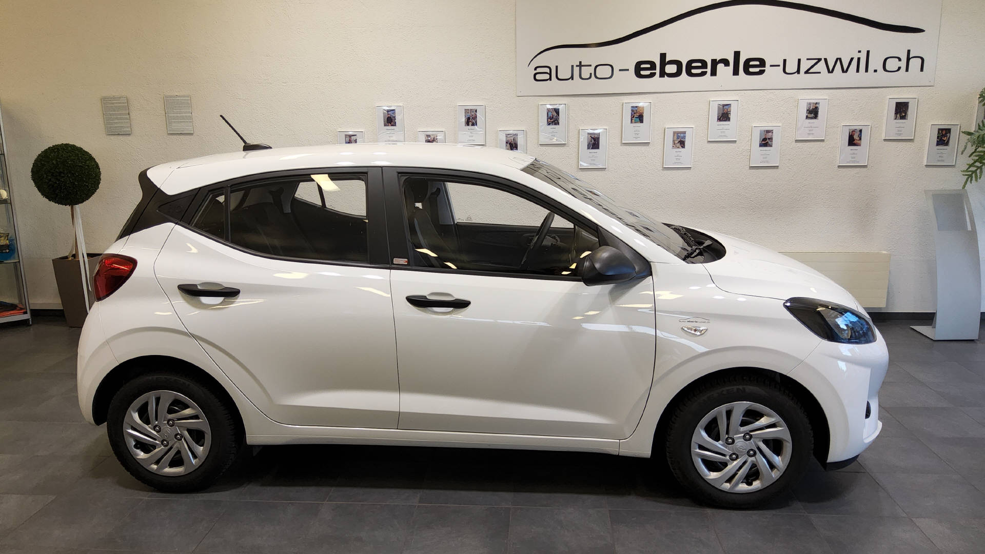 HYUNDAI i10 1.0 Pica-image-13