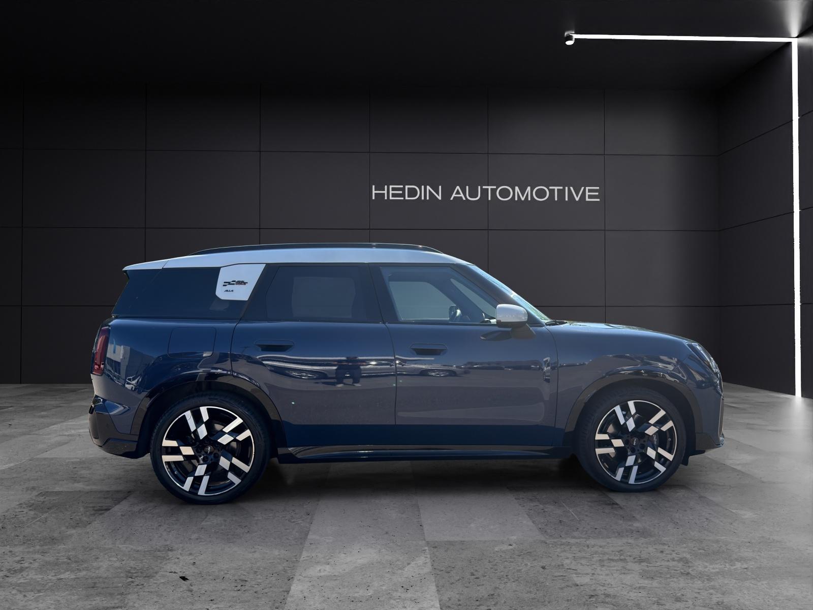 MINI Countryman U25 SE ALL4-image-16
