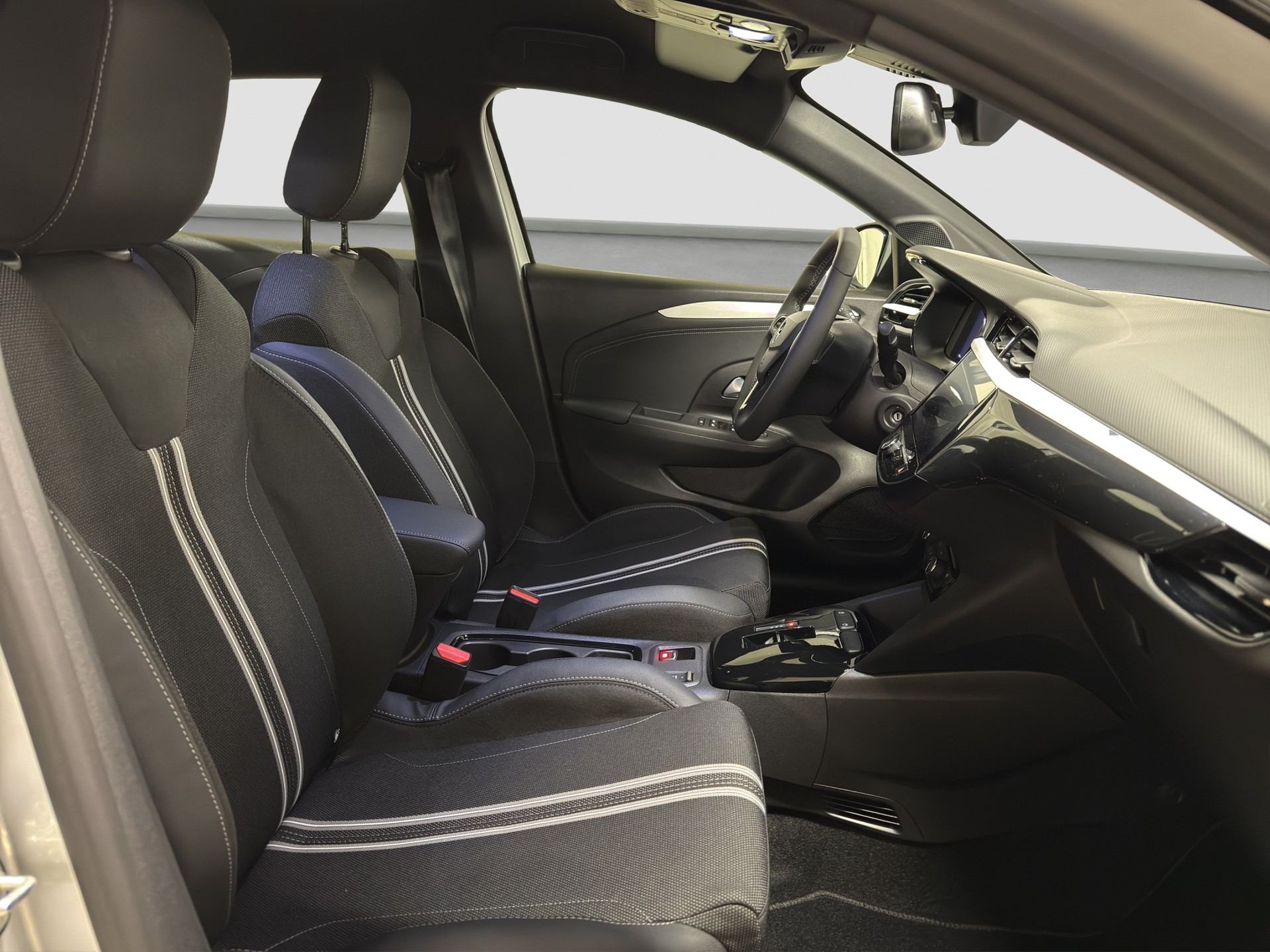 OPEL Corsa 1.2 T Hybrid Viva-image-9