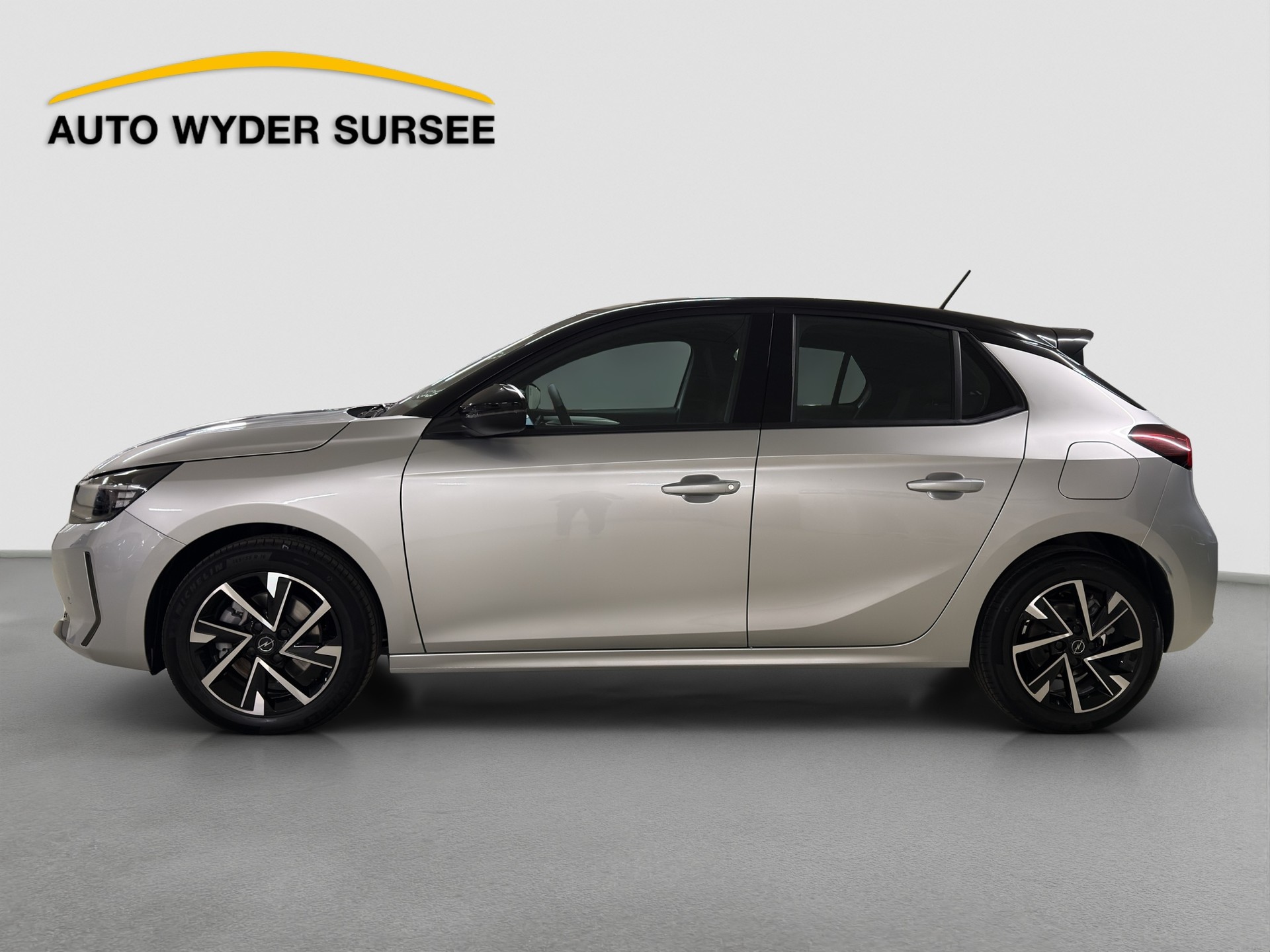 OPEL Corsa 1.2 T Hybrid Viva-image-2