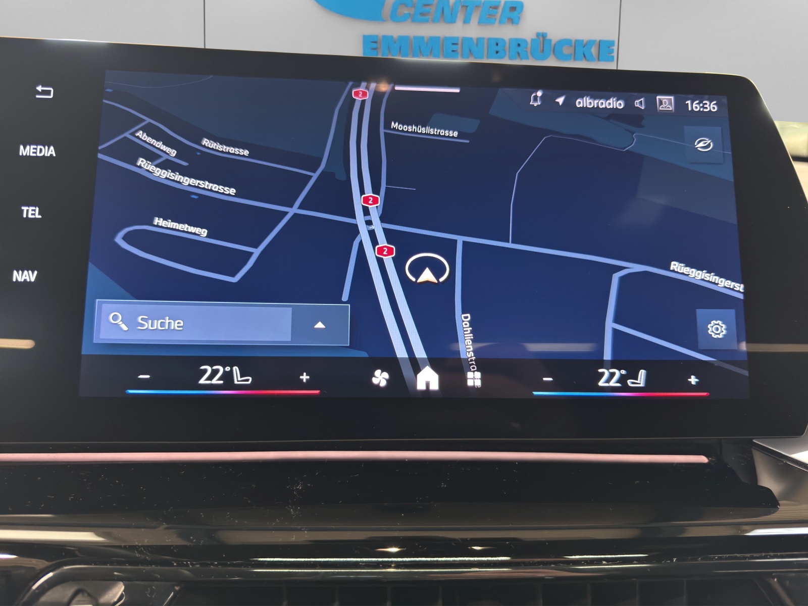 BMW X1 U11 18i sDrive paddles-image-7
