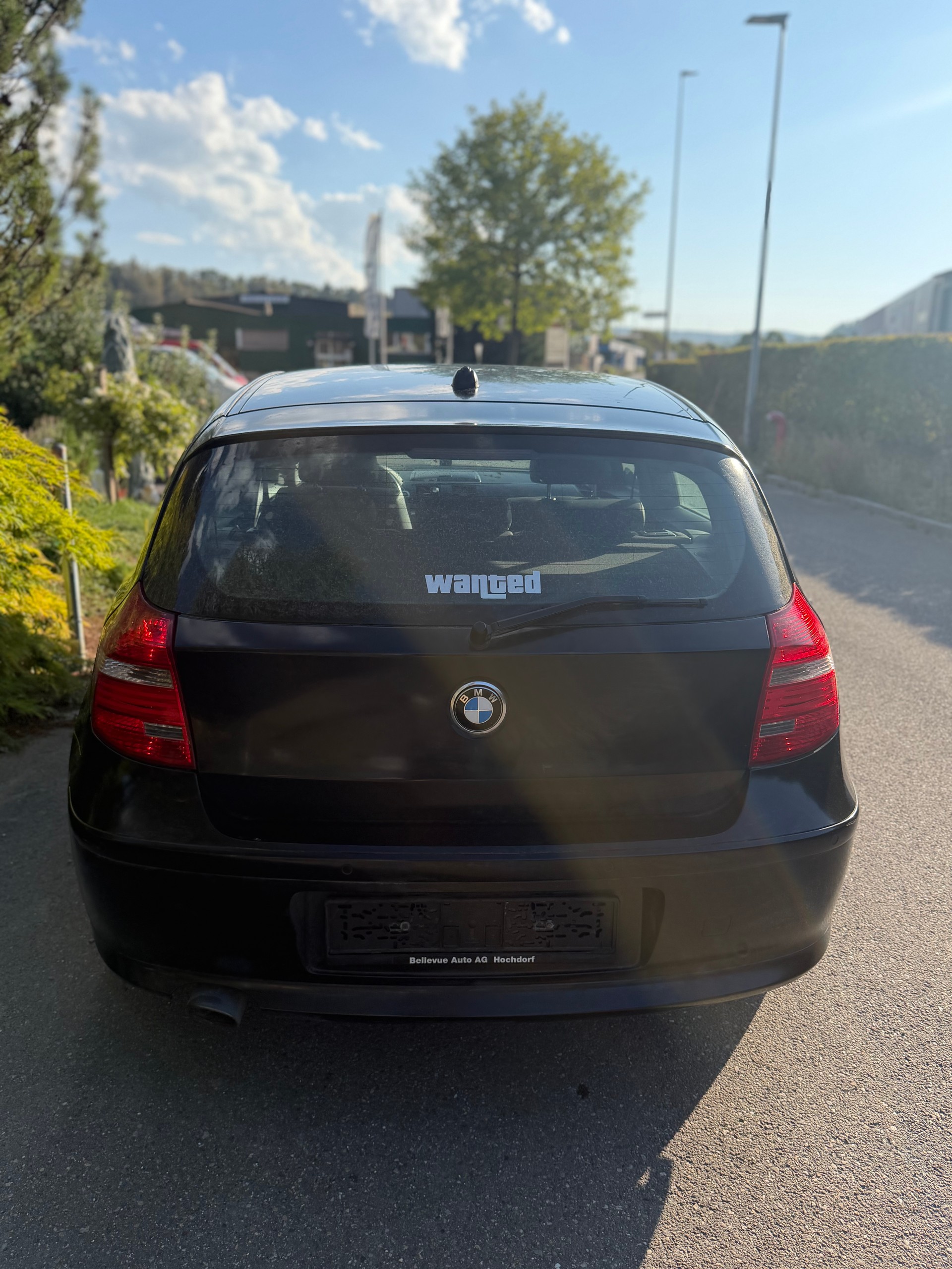 BMW 118d Dynamic Edition-image-1